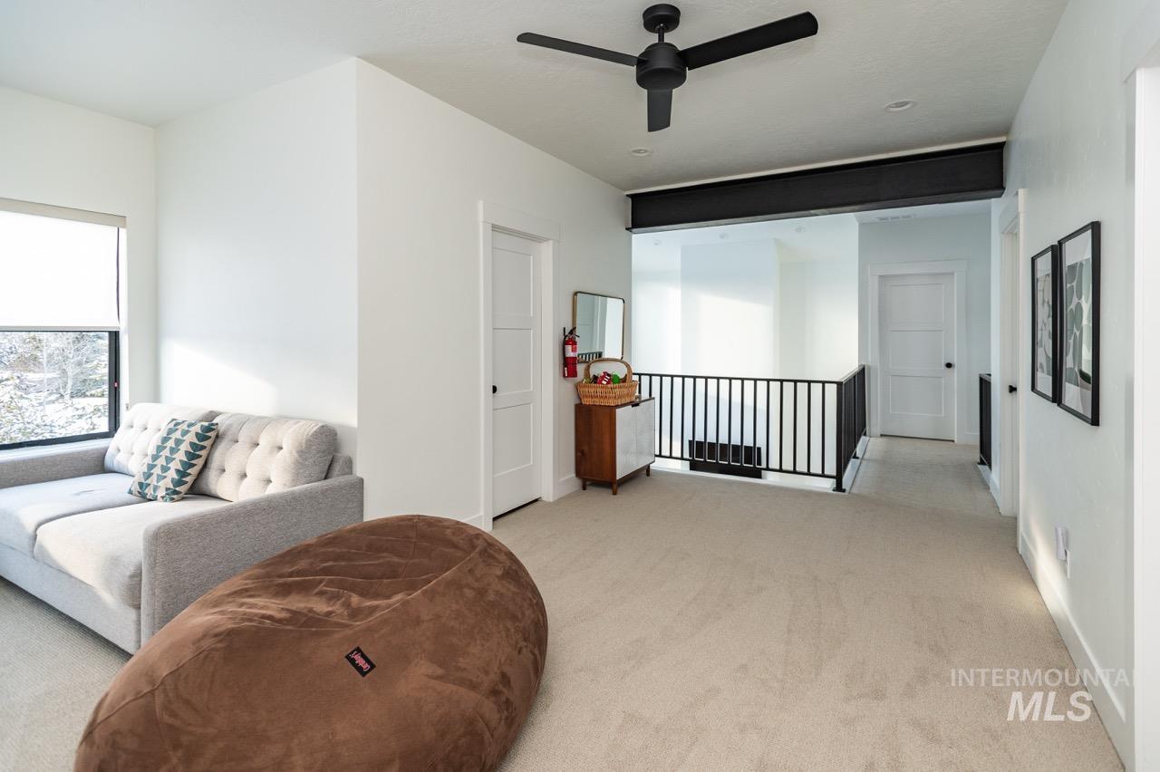 1047 Kaitlyn Loop, McCall, Idaho 83638, 4 Bedrooms, 4.5 Bathrooms, Residential For Sale, Price $1,200,000, 98948508