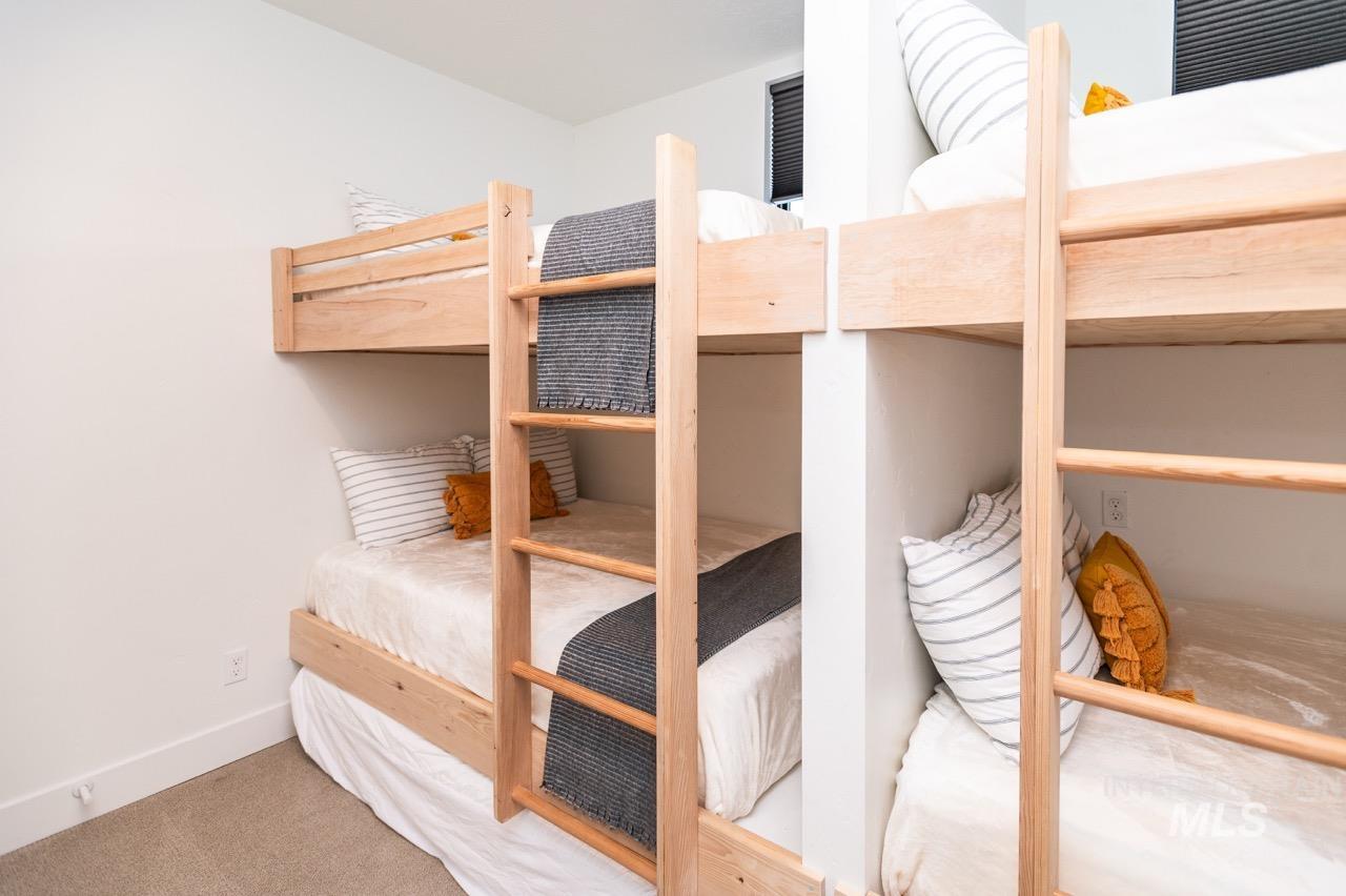 1047 Kaitlyn Loop, McCall, Idaho 83638, 4 Bedrooms, 4.5 Bathrooms, Residential For Sale, Price $1,200,000, 98948508