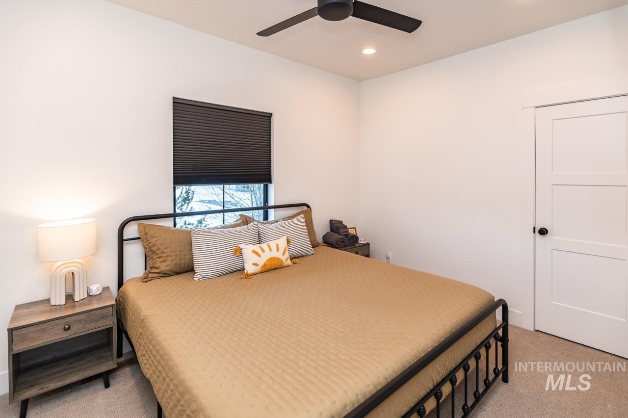 1047 Kaitlyn Loop, McCall, Idaho 83638, 4 Bedrooms, 4.5 Bathrooms, Residential For Sale, Price $1,200,000, 98948508