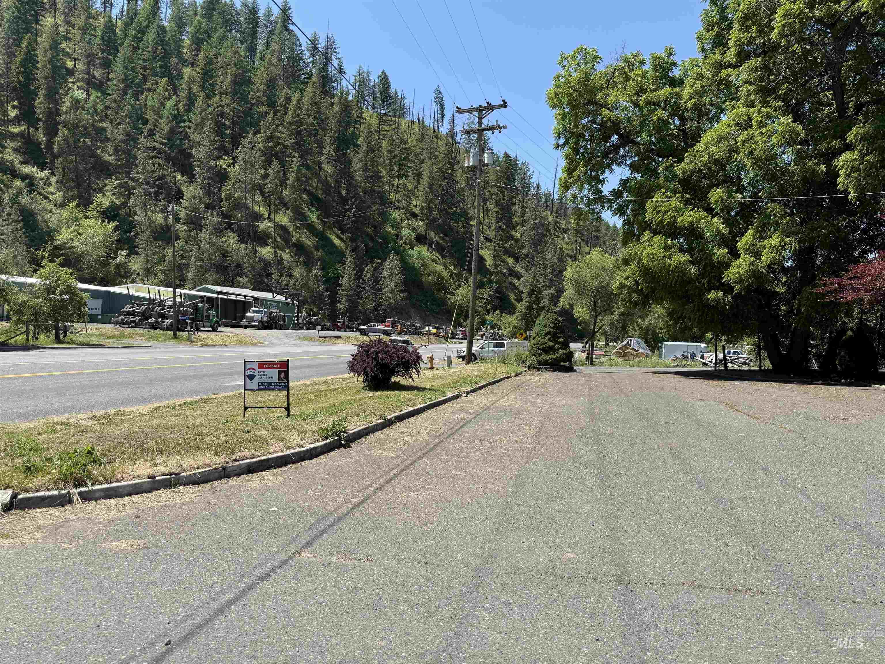 14391 Highway 12, Orofino, Idaho 83544, 4 Rooms, Business/Commercial For Sale, Price $225,000, 98948532