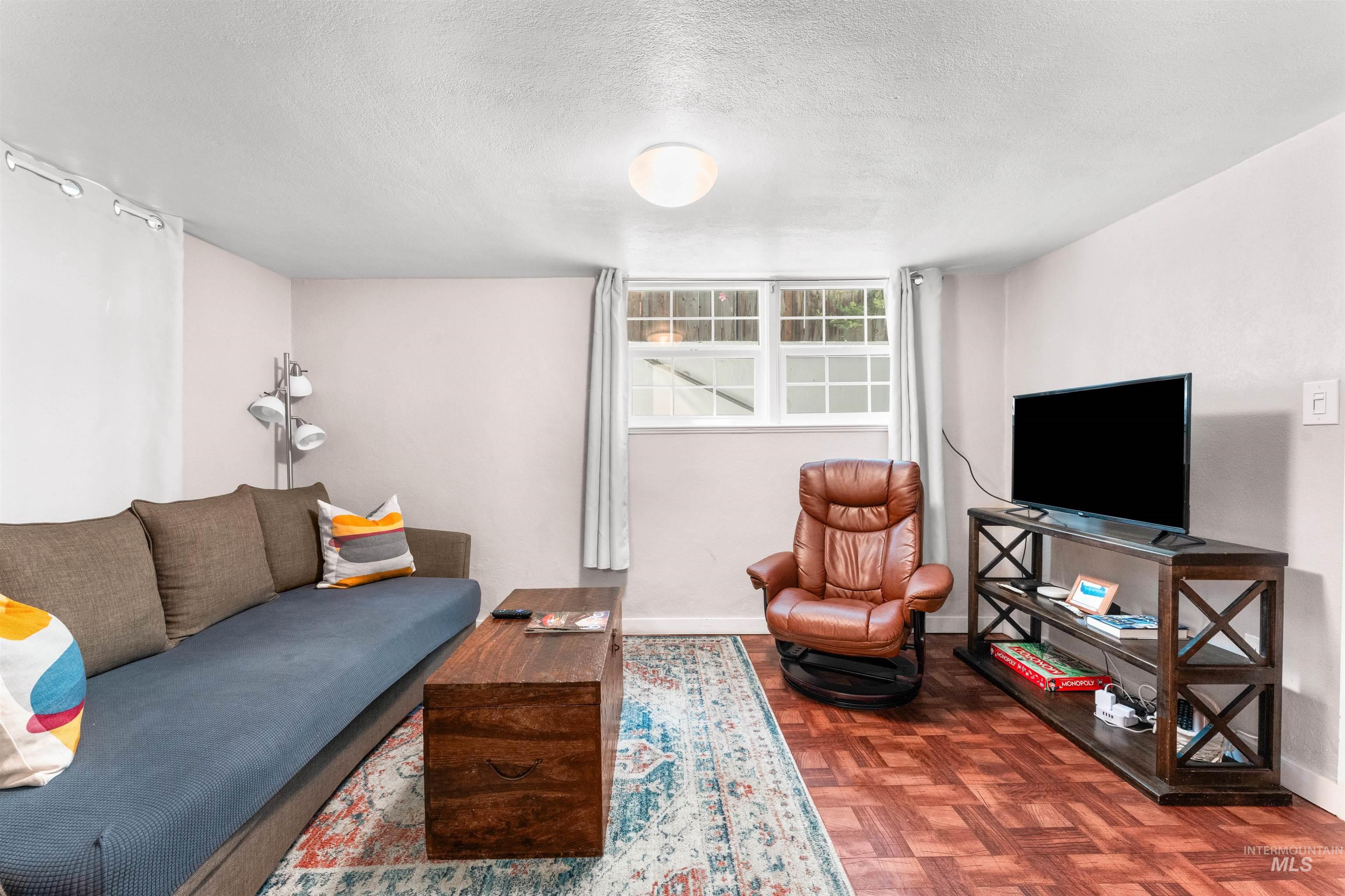 1605 N 11th St, Boise, Idaho 83702, 2 Bedrooms, 1 Bathroom, Residential Income For Sale, Price $965,000, 98948587