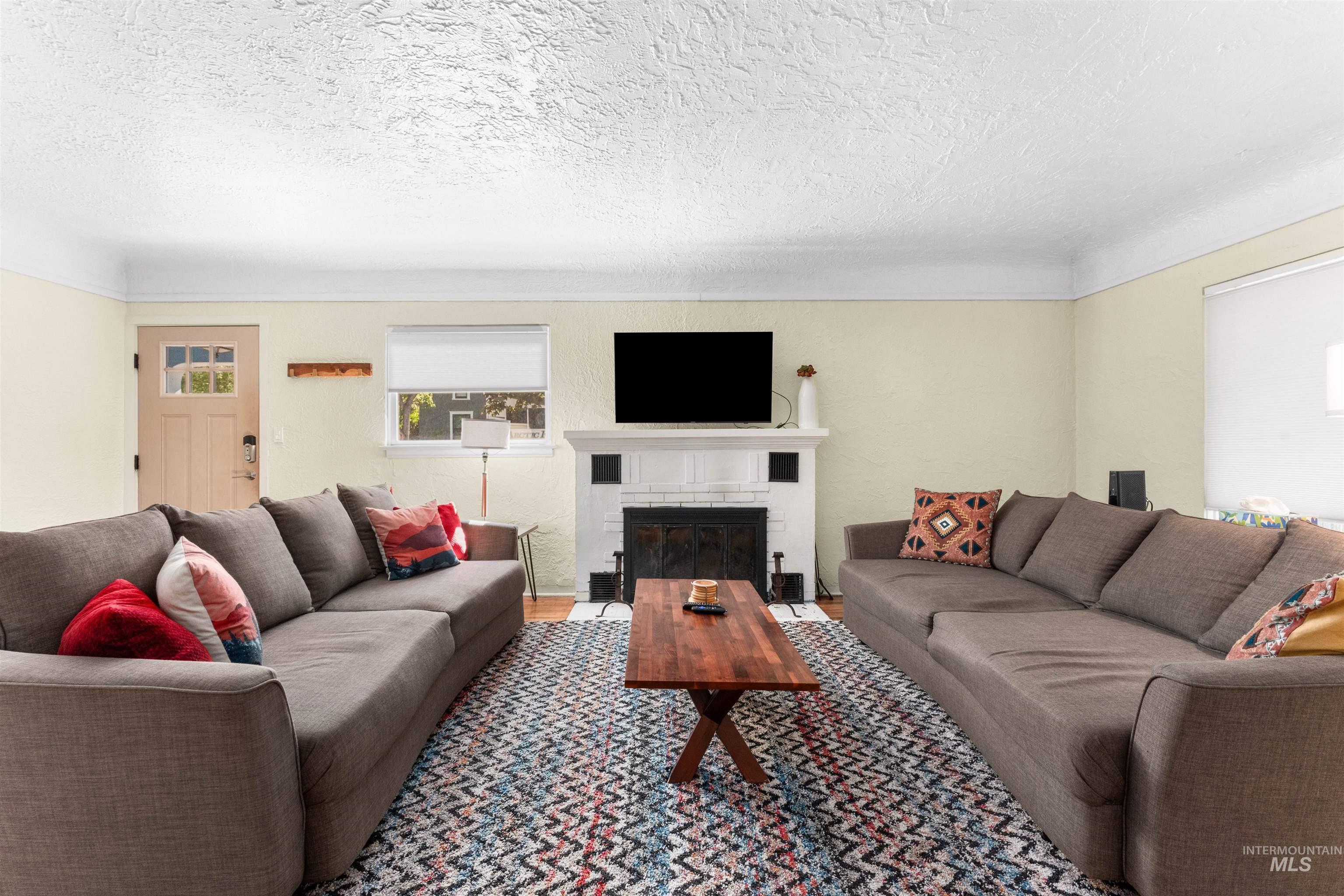 1605 N 11th St, Boise, Idaho 83702, 2 Bedrooms, 1 Bathroom, Residential Income For Sale, Price $965,000, 98948587
