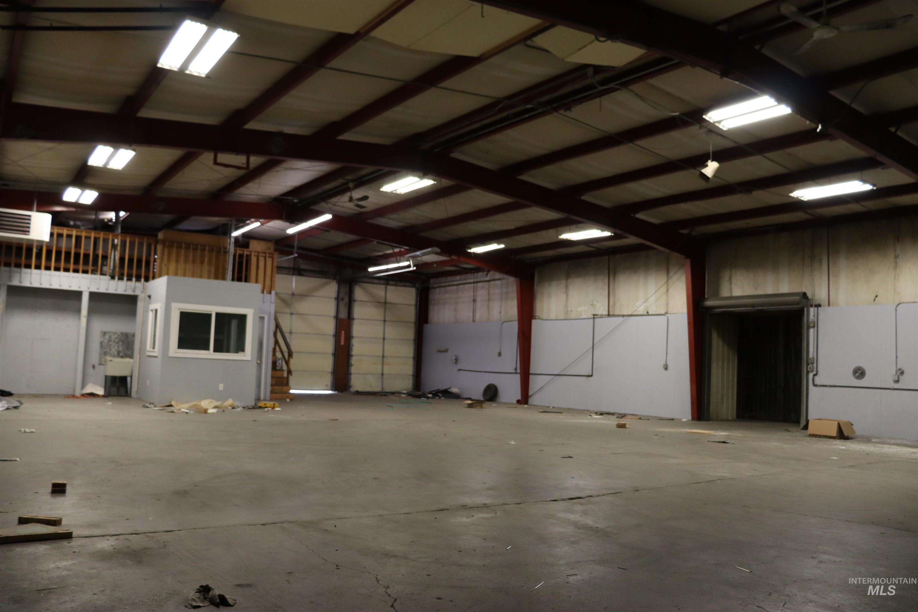 1390 Commercial Way, Clarkston, Washington 99403, Business/Commercial For Sale, Price $575,000, 98948623