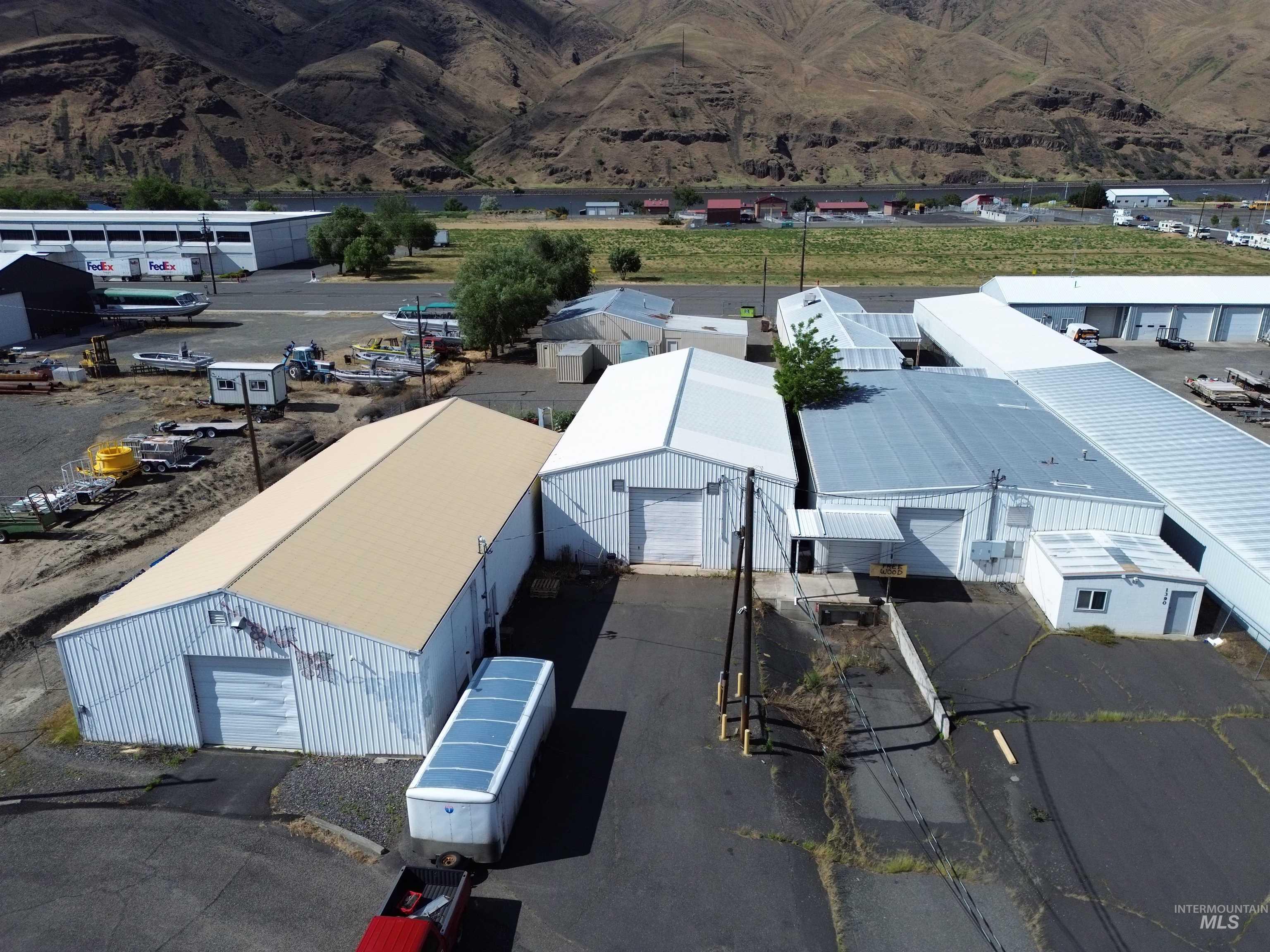 1390 Commercial Way, Clarkston, Washington 99403, Business/Commercial For Sale, Price $575,000, 98948623