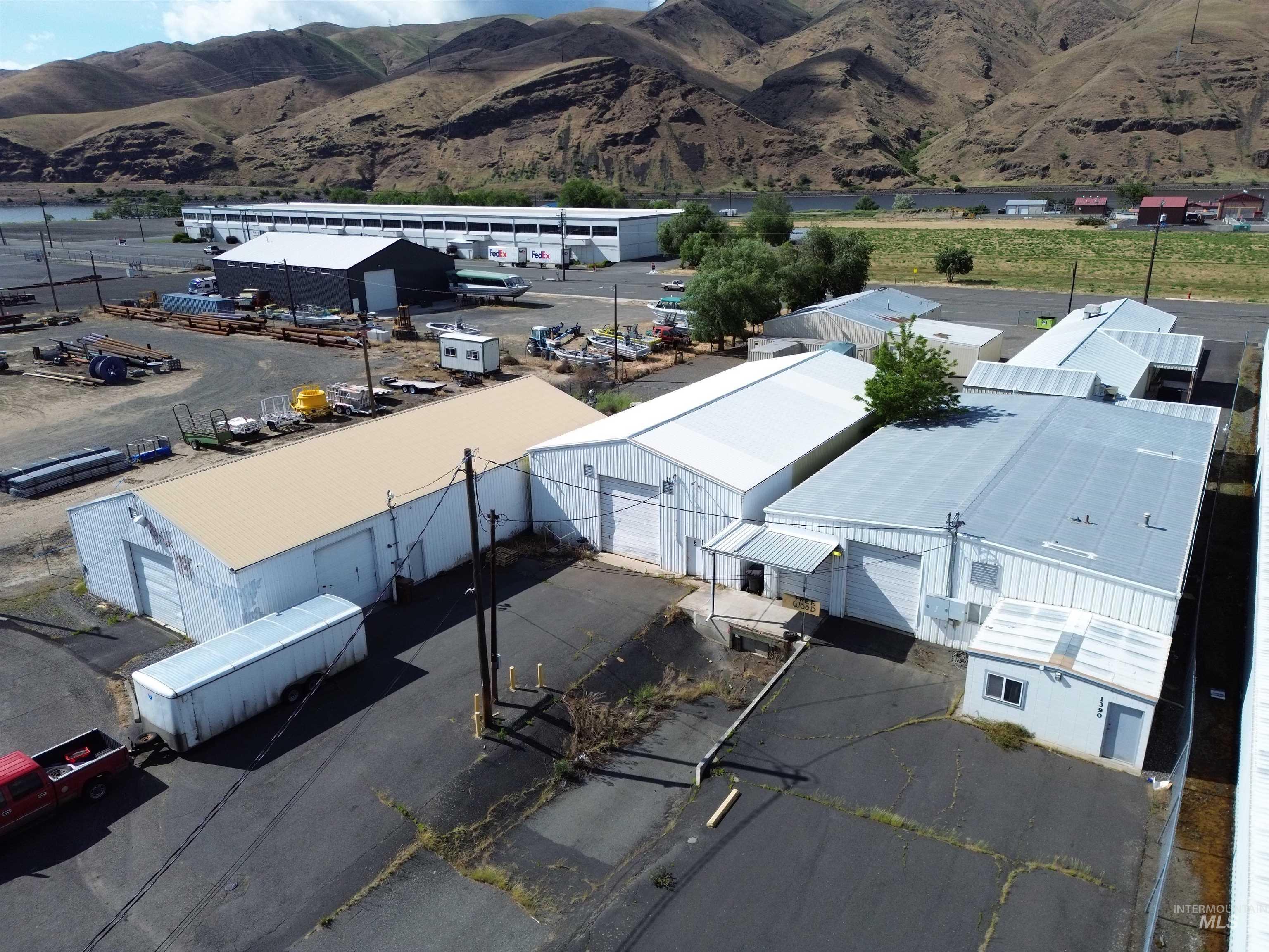 1390 Commercial Way, Clarkston, Washington 99403, Business/Commercial For Sale, Price $575,000, 98948623