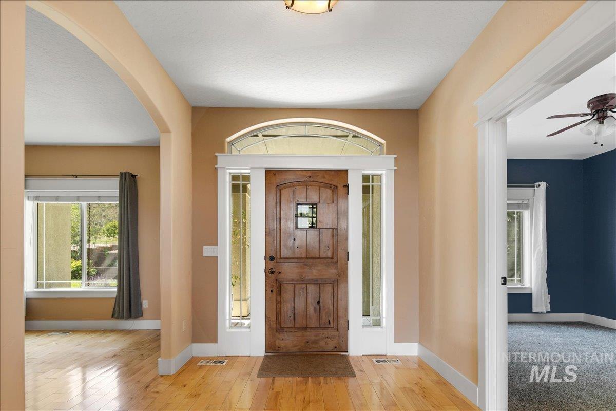 2600 W South Slope Rd, Emmett, Idaho 83617, 4 Bedrooms, 4 Bathrooms, Residential For Sale, Price $1,449,000, 98948661