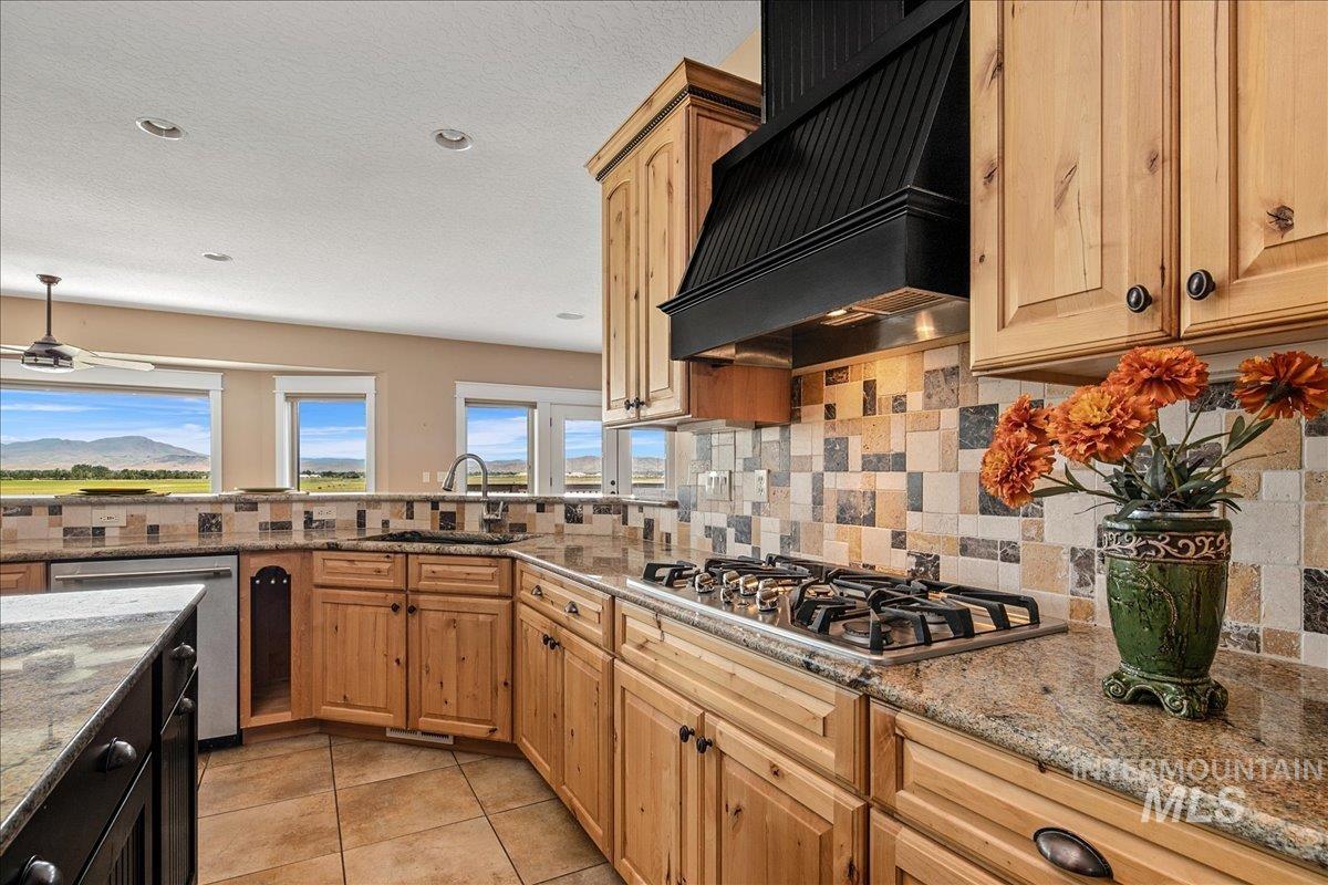 2600 W South Slope Rd, Emmett, Idaho 83617, 4 Bedrooms, 4 Bathrooms, Residential For Sale, Price $1,449,000, 98948661