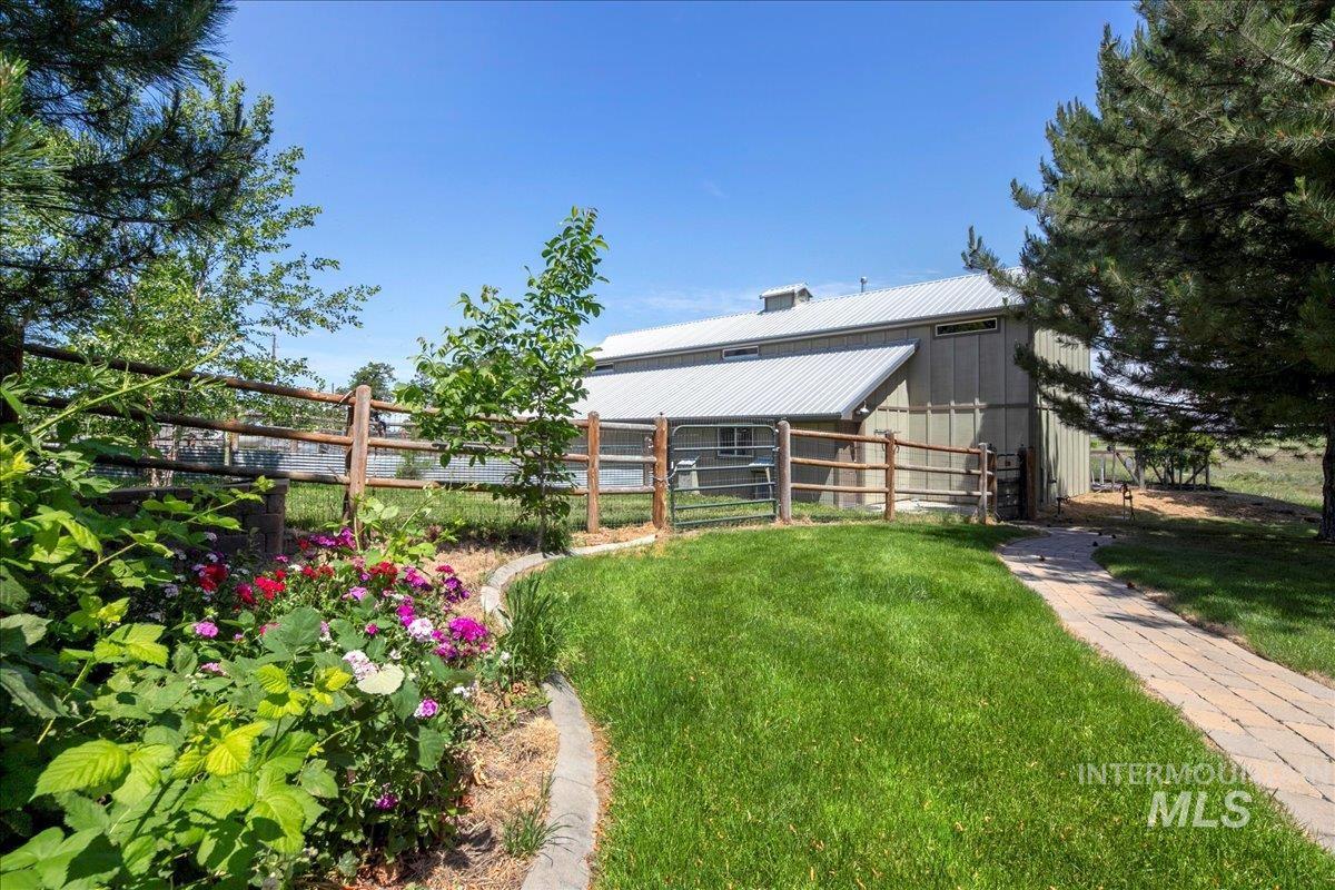 2600 W South Slope Rd, Emmett, Idaho 83617, 4 Bedrooms, 4 Bathrooms, Residential For Sale, Price $1,449,000, 98948661