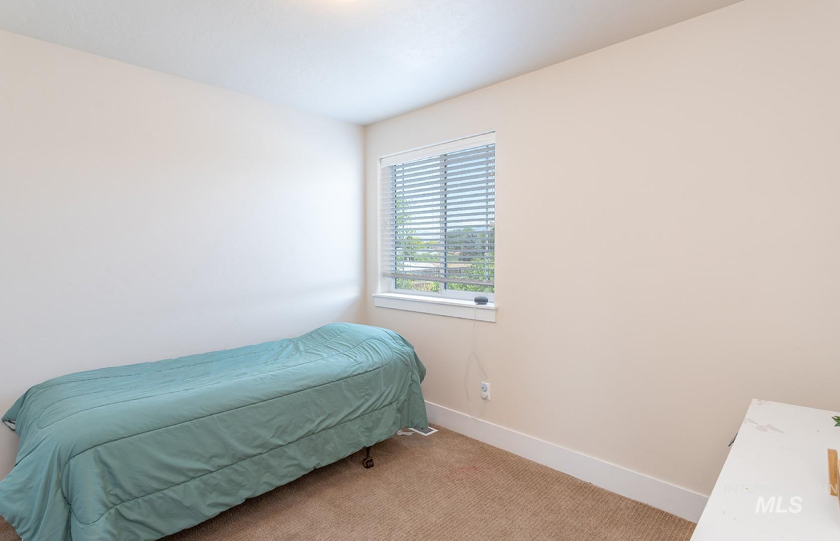 2701 N Summerbrook, Meridian, Idaho 83646, 4 Bedrooms, 2.5 Bathrooms, Residential For Sale, Price $449,900, 98948681