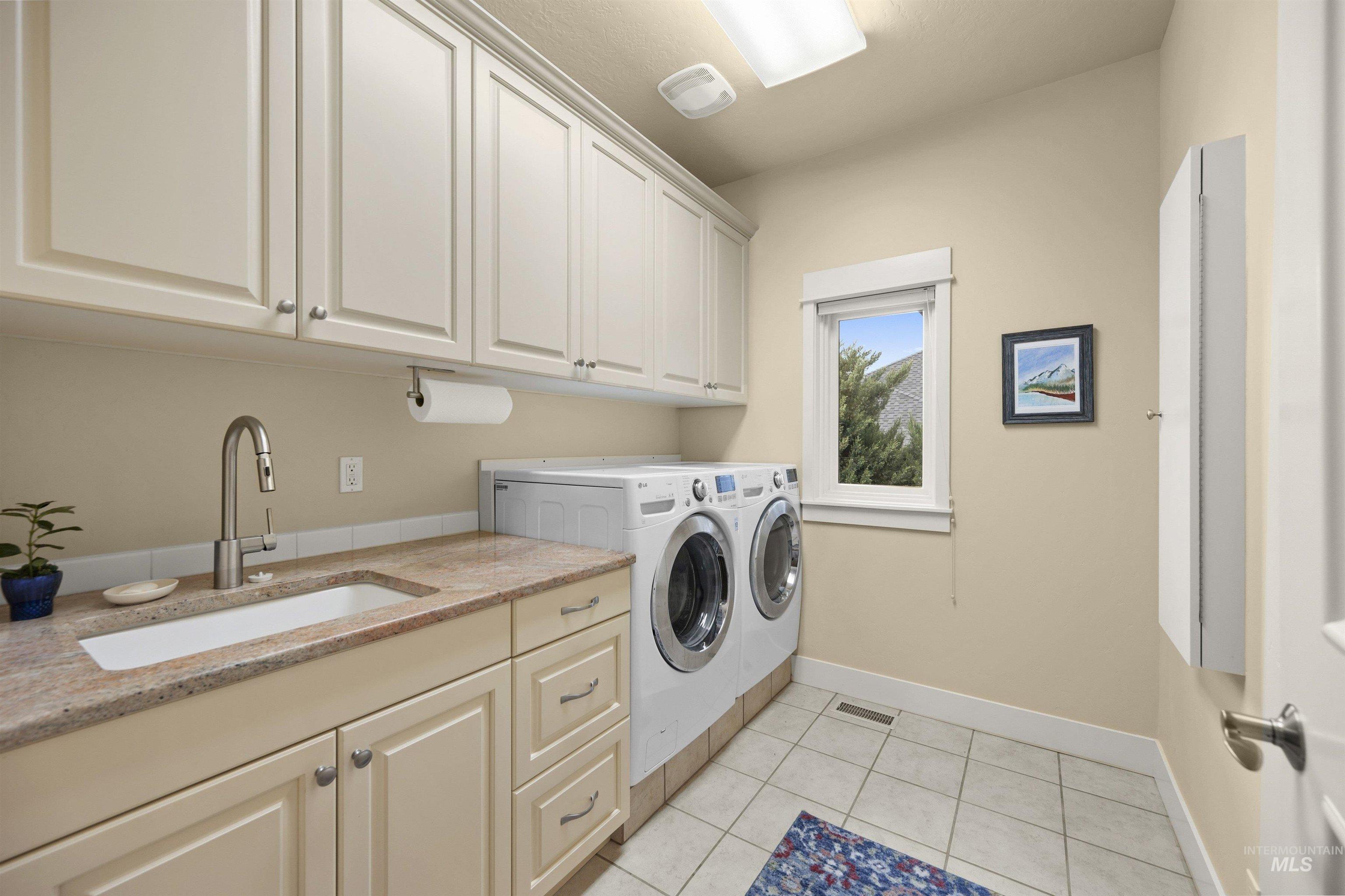 718 E Orion, Boise, Idaho 83702, 3 Bedrooms, 3.5 Bathrooms, Residential For Sale, Price $1,750,000, 98948682