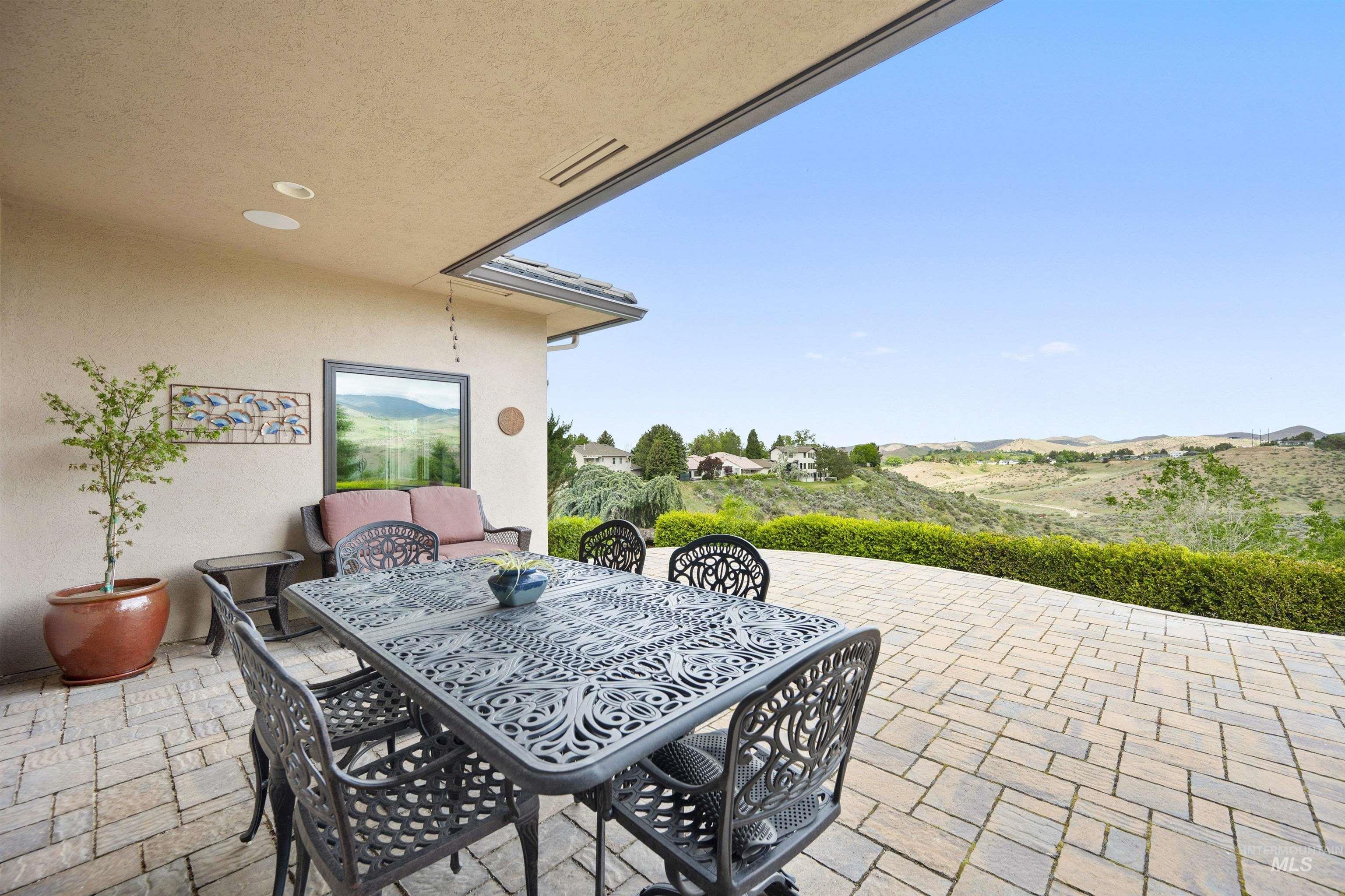 718 E Orion, Boise, Idaho 83702, 3 Bedrooms, 3.5 Bathrooms, Residential For Sale, Price $1,750,000, 98948682