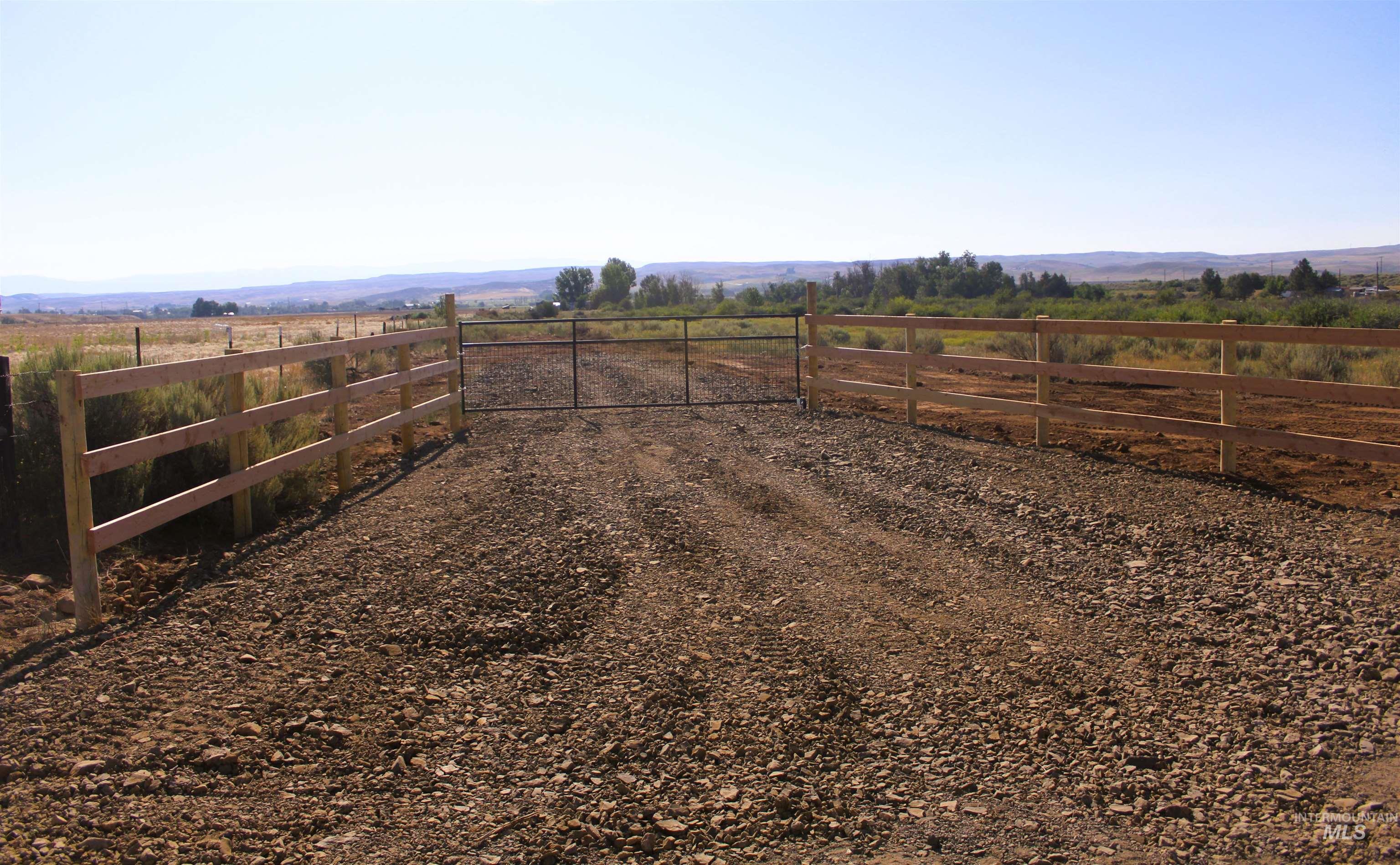 View of yard with a view of rural / pastoral area