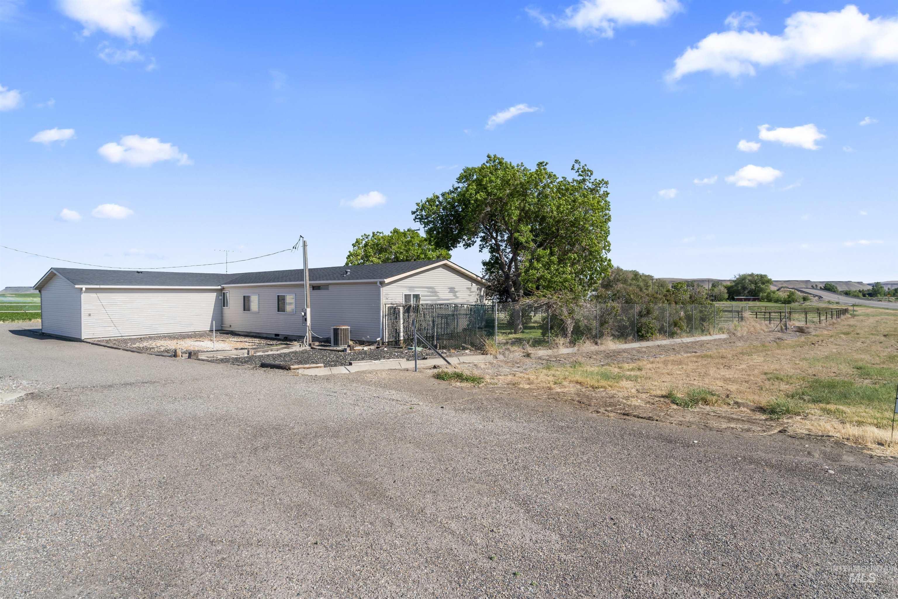 146 N Hammett Hill Rd, Hammett, Idaho 83627, 4 Bedrooms, 2 Bathrooms, Farm & Ranch For Sale, Price $450,000, 98948736