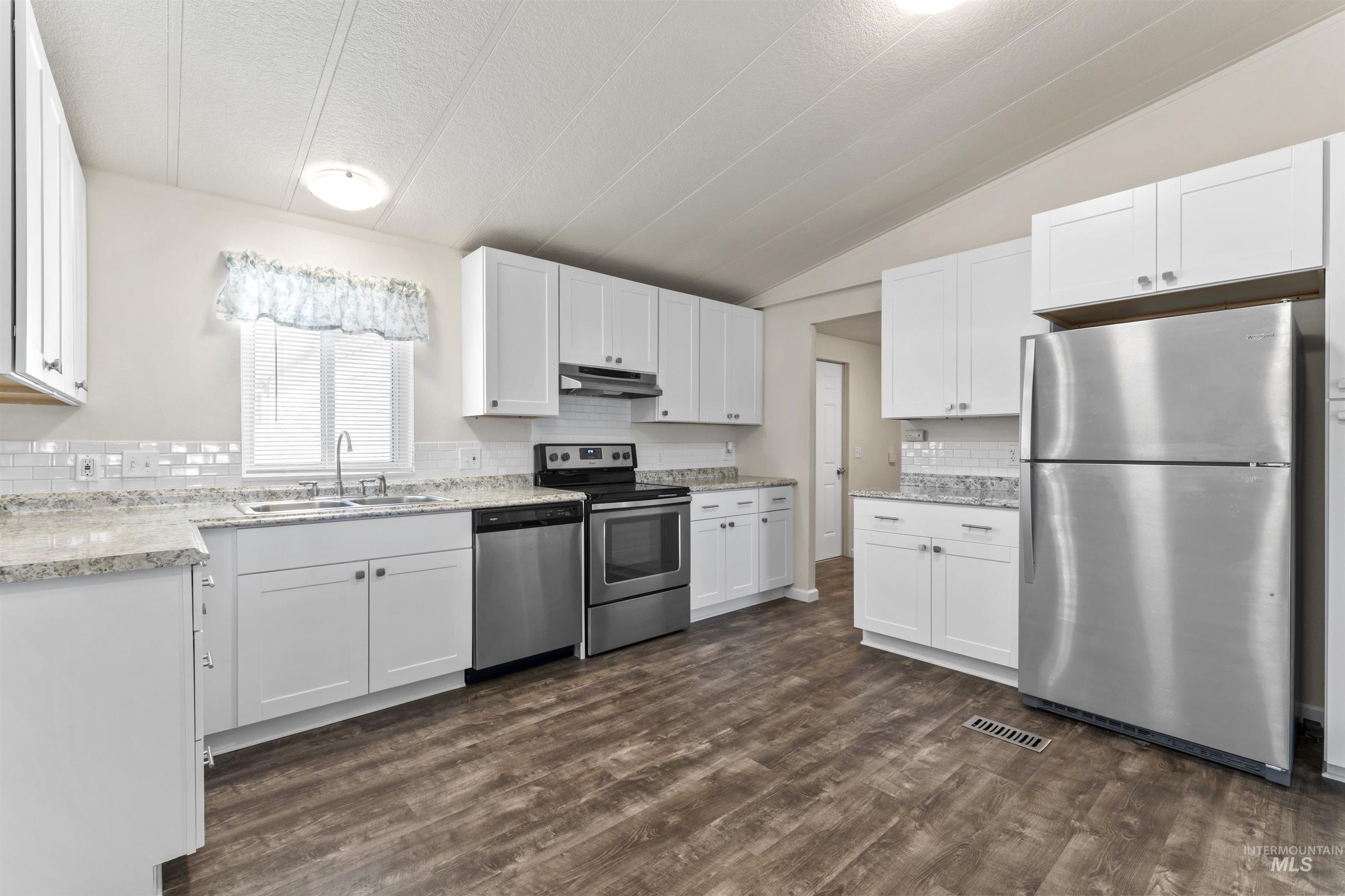 146 N Hammett Hill Rd, Hammett, Idaho 83627, 4 Bedrooms, 2 Bathrooms, Farm & Ranch For Sale, Price $450,000, 98948736