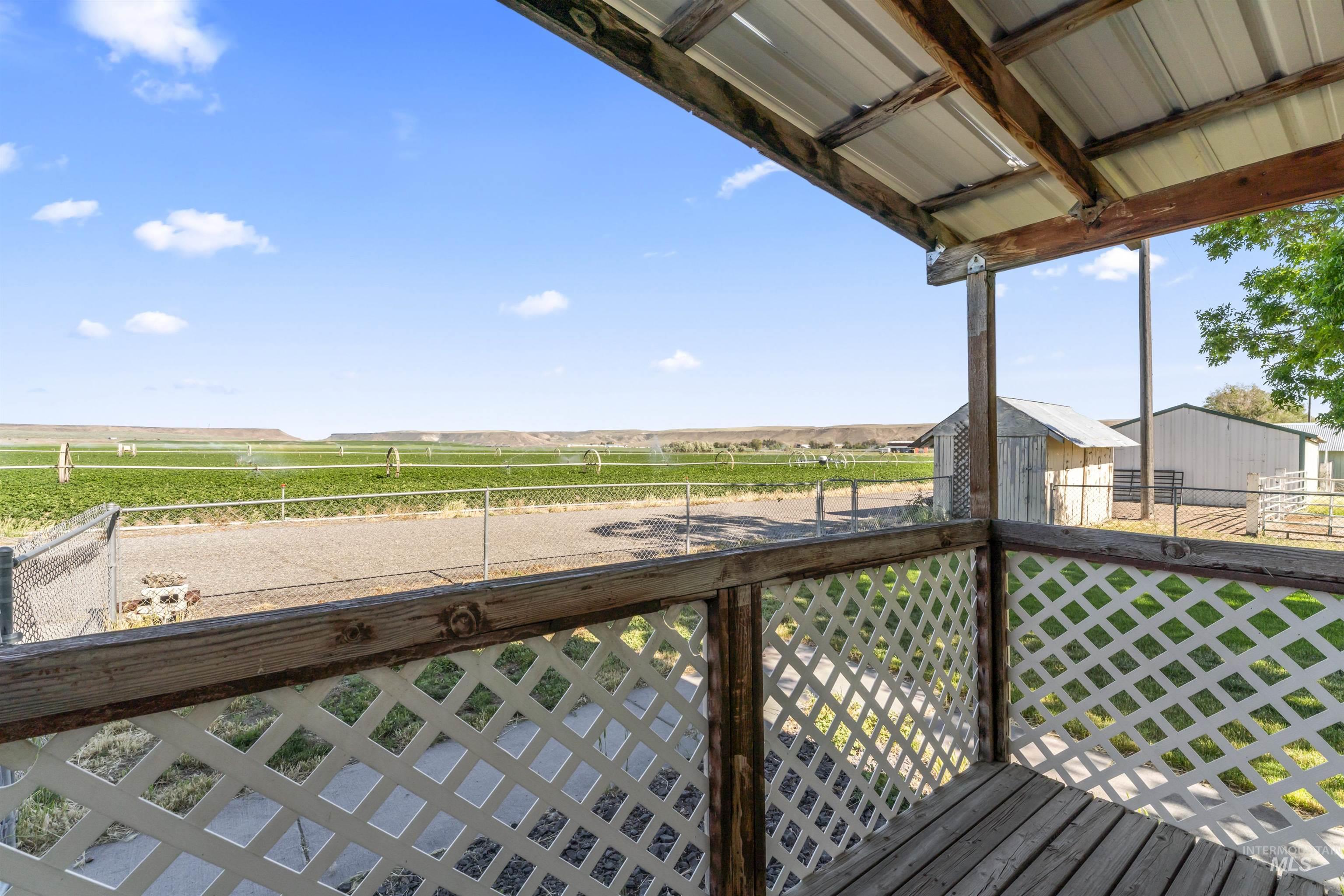 146 N Hammett Hill Rd, Hammett, Idaho 83627, 4 Bedrooms, 2 Bathrooms, Farm & Ranch For Sale, Price $450,000, 98948736