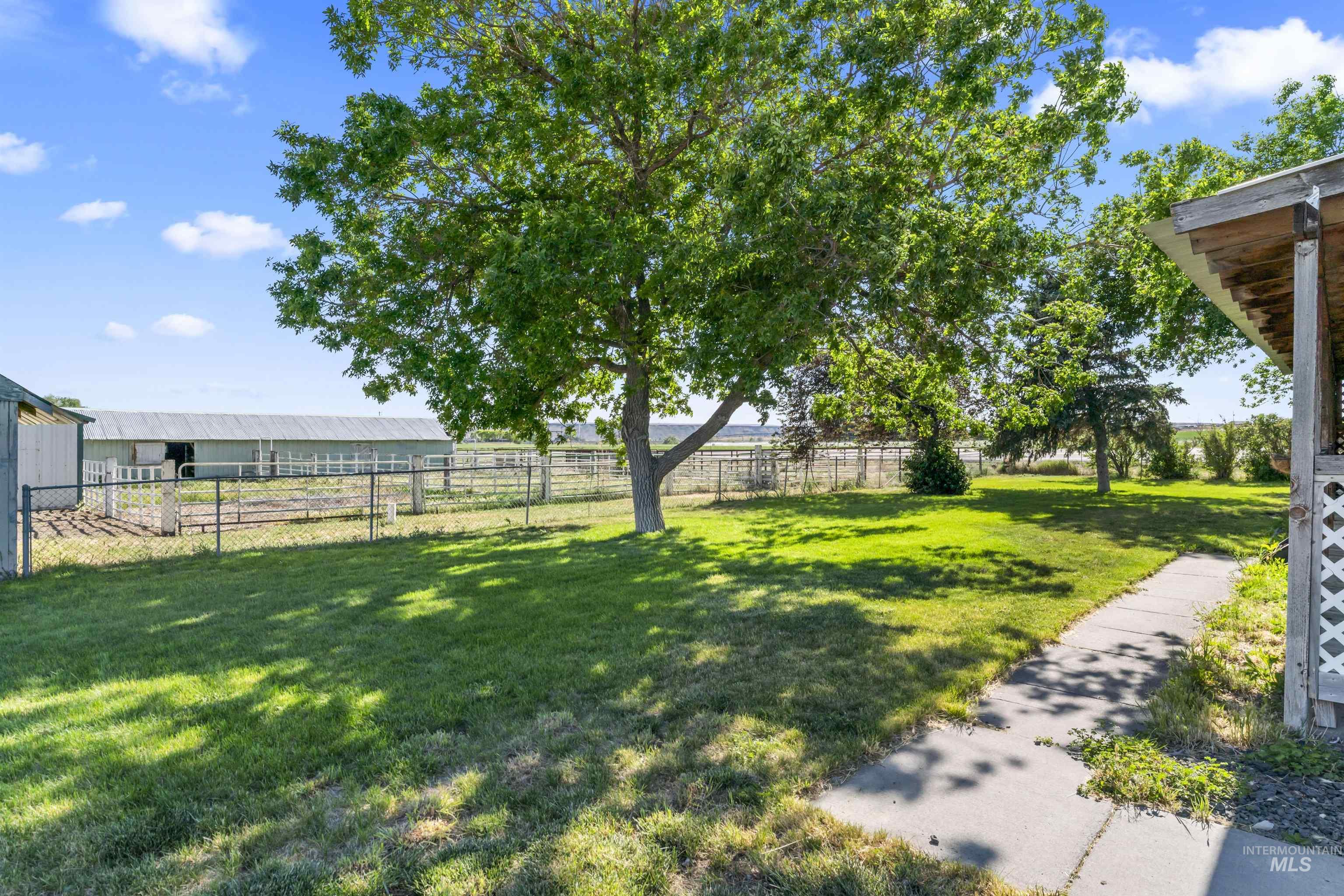 146 N Hammett Hill Rd, Hammett, Idaho 83627, 4 Bedrooms, 2 Bathrooms, Farm & Ranch For Sale, Price $450,000, 98948736