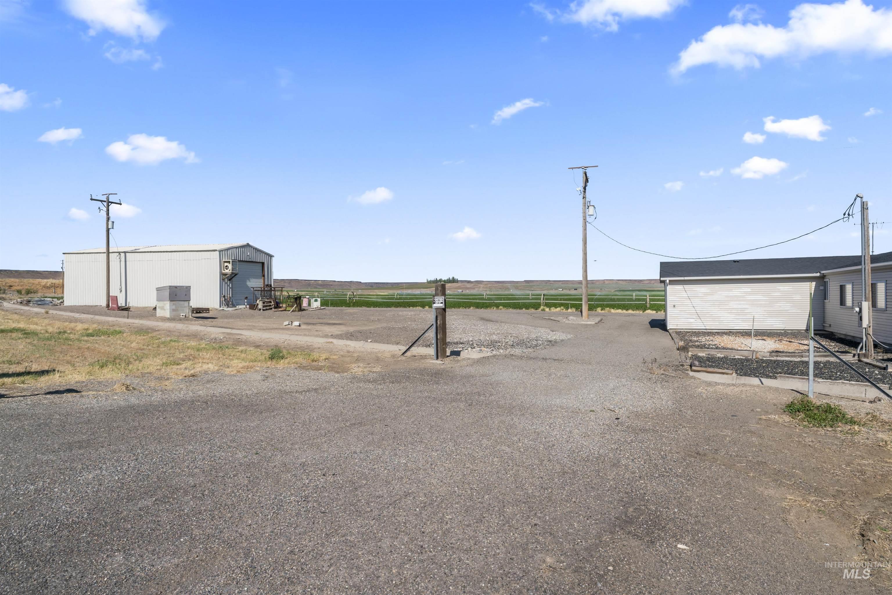 146 N Hammett Hill Rd, Hammett, Idaho 83627, 4 Bedrooms, 2 Bathrooms, Farm & Ranch For Sale, Price $450,000, 98948736