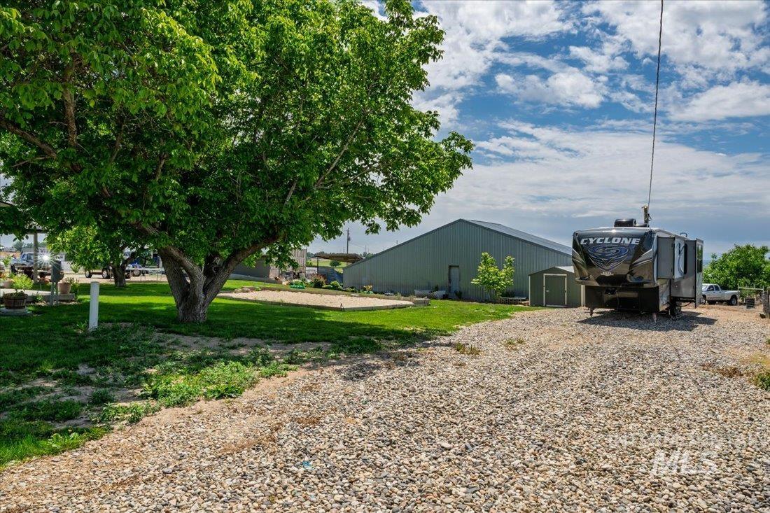15741 Willis Road, Caldwell, Idaho 83607, 4 Bedrooms, 2 Bathrooms, Residential For Sale, Price $950,000, 98948758