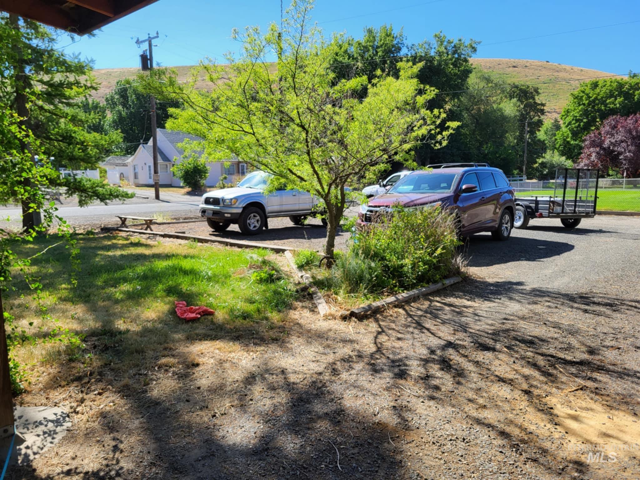 1792 Columbia St, Pomeroy, Washington 99347, 3 Bedrooms, 2 Bathrooms, Residential For Sale, Price $225,000, 98948779