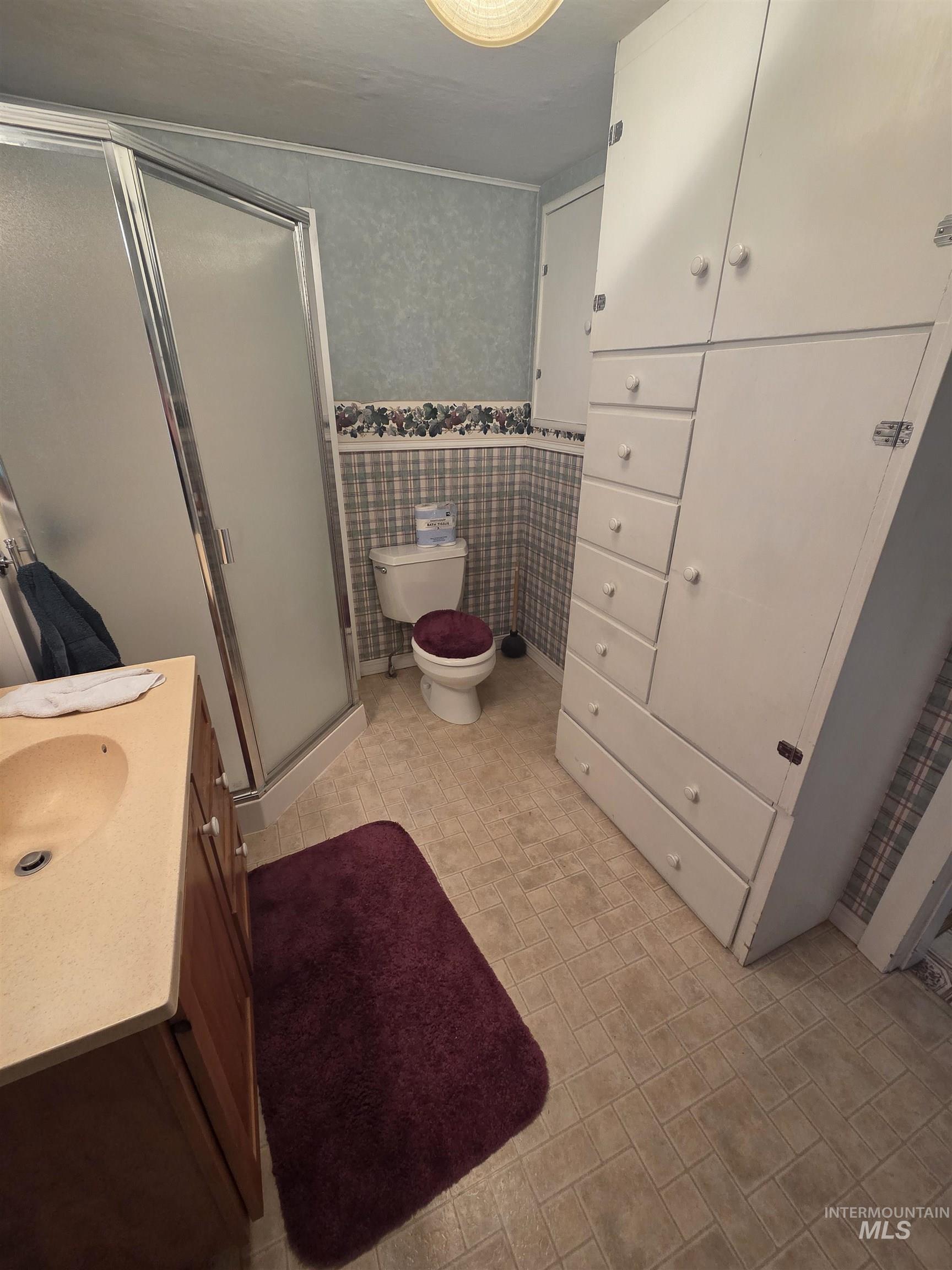 1792 Columbia St, Pomeroy, Washington 99347, 3 Bedrooms, 2 Bathrooms, Residential For Sale, Price $225,000, 98948779