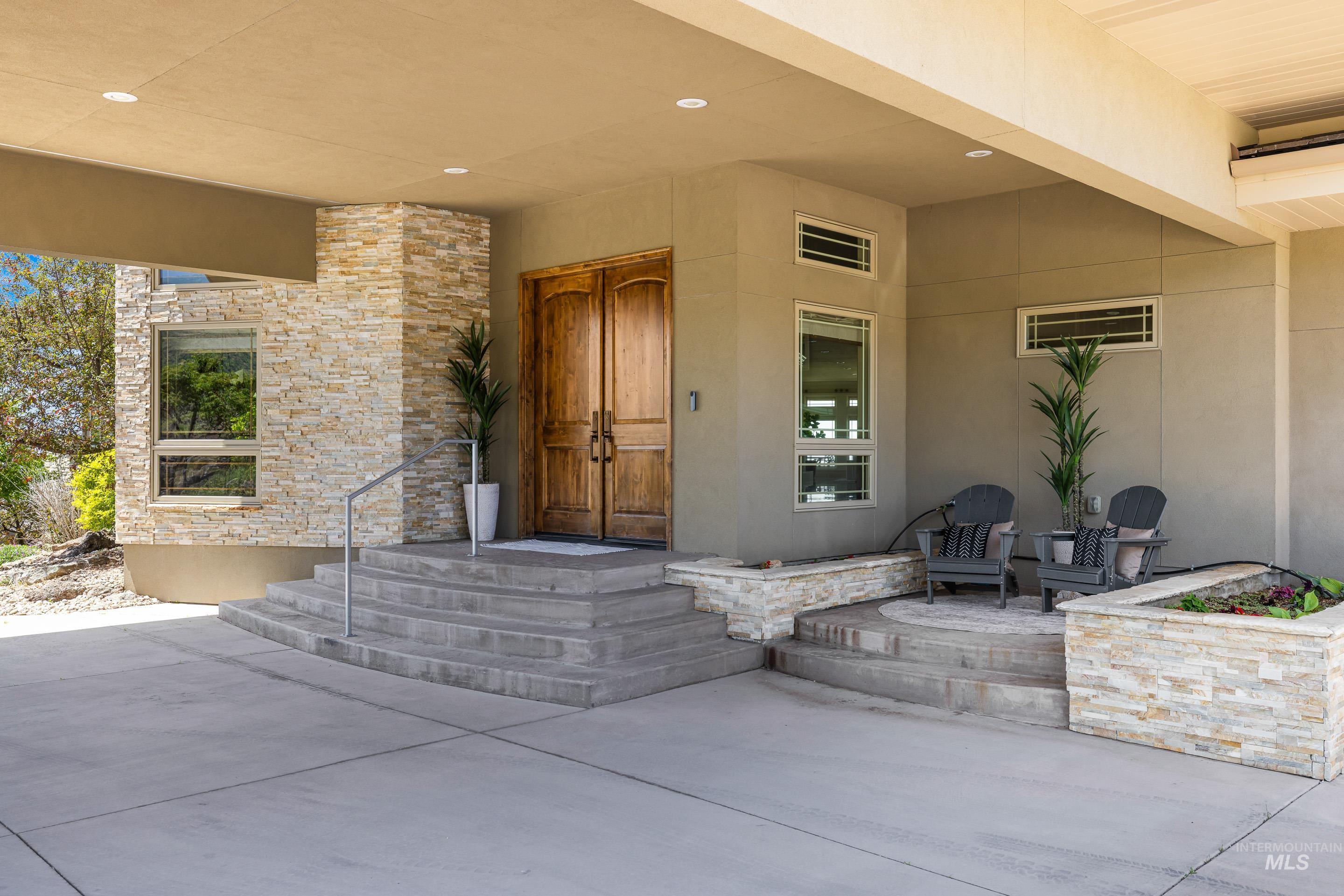 6329 E Wildhorse Ln, Boise, Idaho 83712, 4 Bedrooms, 5 Bathrooms, Residential For Sale, Price $2,799,900, 98948816