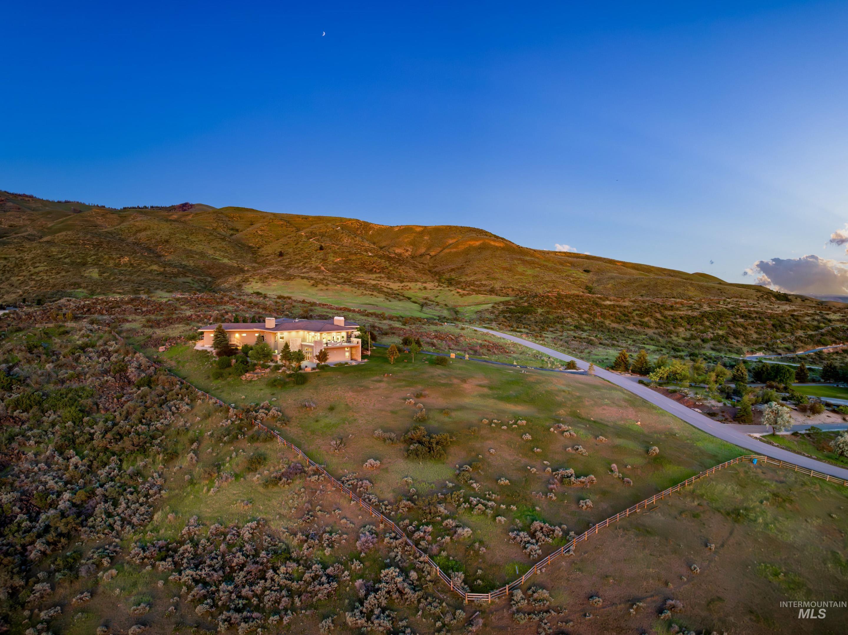6329 E Wildhorse Ln, Boise, Idaho 83712, 4 Bedrooms, 5 Bathrooms, Residential For Sale, Price $2,799,900, 98948816