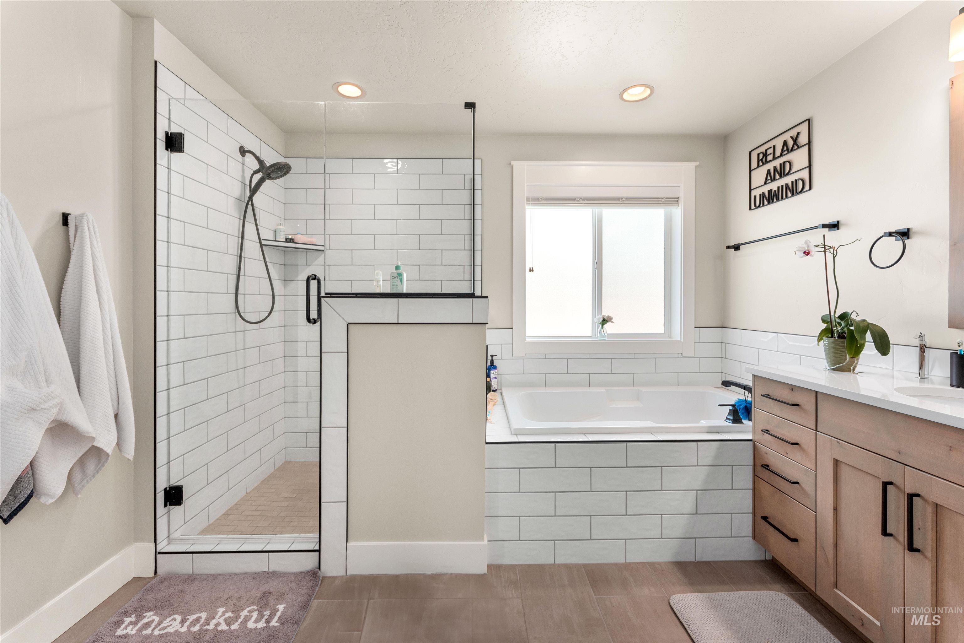 1642 Banff St, Middleton, Idaho 83644, 5 Bedrooms, 2.5 Bathrooms, Residential For Sale, Price $669,000, 98948896