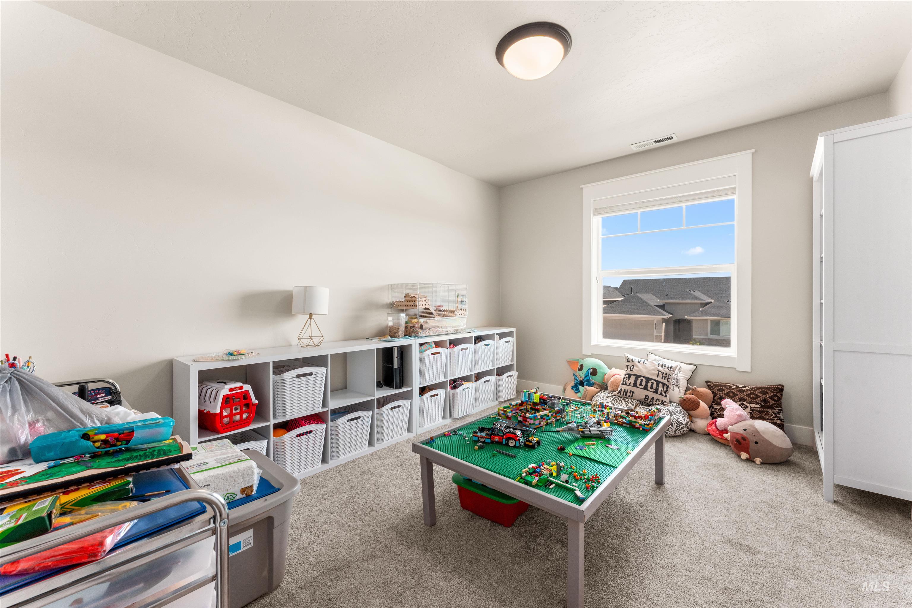 1642 Banff St, Middleton, Idaho 83644, 5 Bedrooms, 2.5 Bathrooms, Residential For Sale, Price $669,000, 98948896