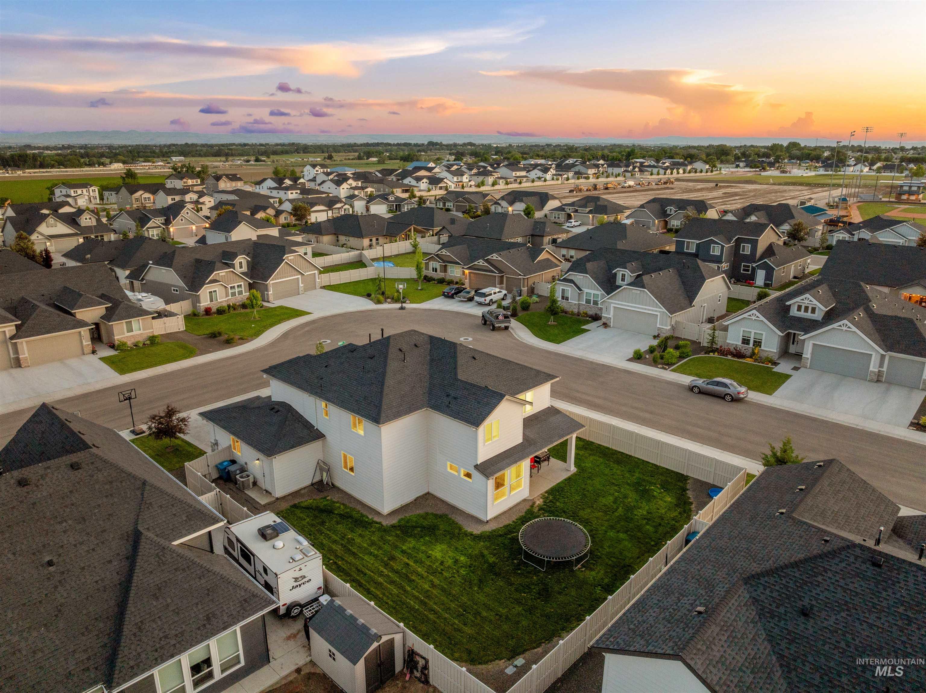 1642 Banff St, Middleton, Idaho 83644, 5 Bedrooms, 2.5 Bathrooms, Residential For Sale, Price $669,000, 98948896