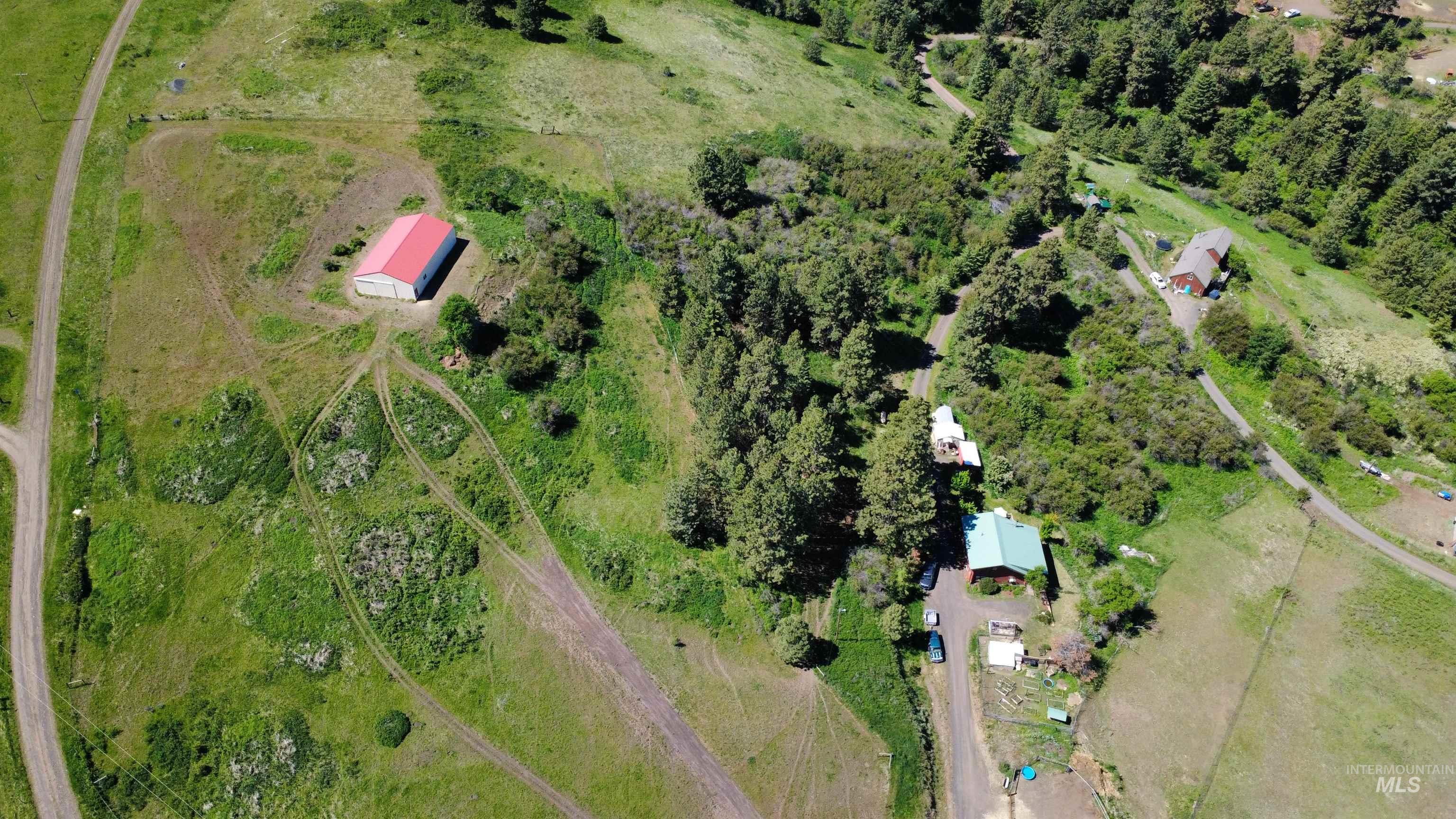 39055 Hilltop Ln, Lewiston, Idaho 83501, 3 Bedrooms, 2 Bathrooms, Residential For Sale, Price $495,000, 98948907