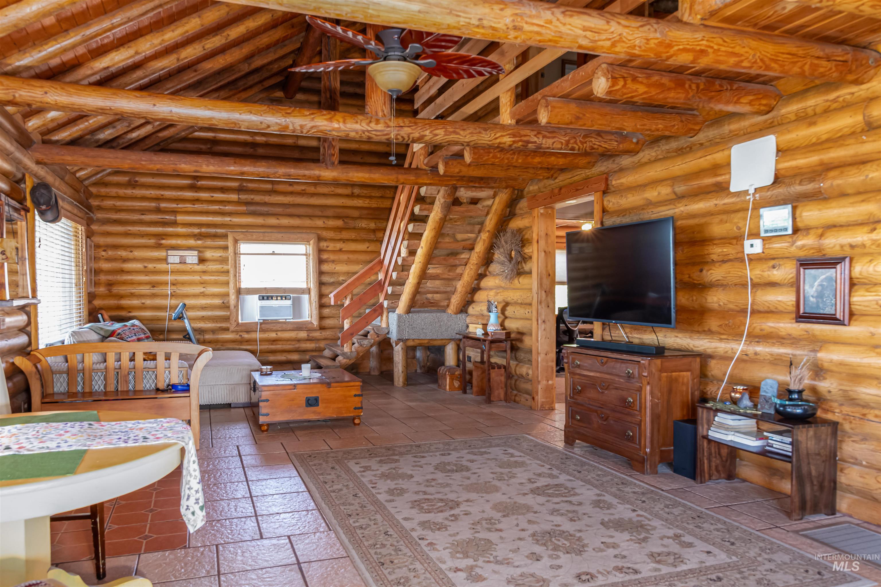 39055 Hilltop Ln, Lewiston, Idaho 83501, 3 Bedrooms, 2 Bathrooms, Residential For Sale, Price $495,000, 98948907