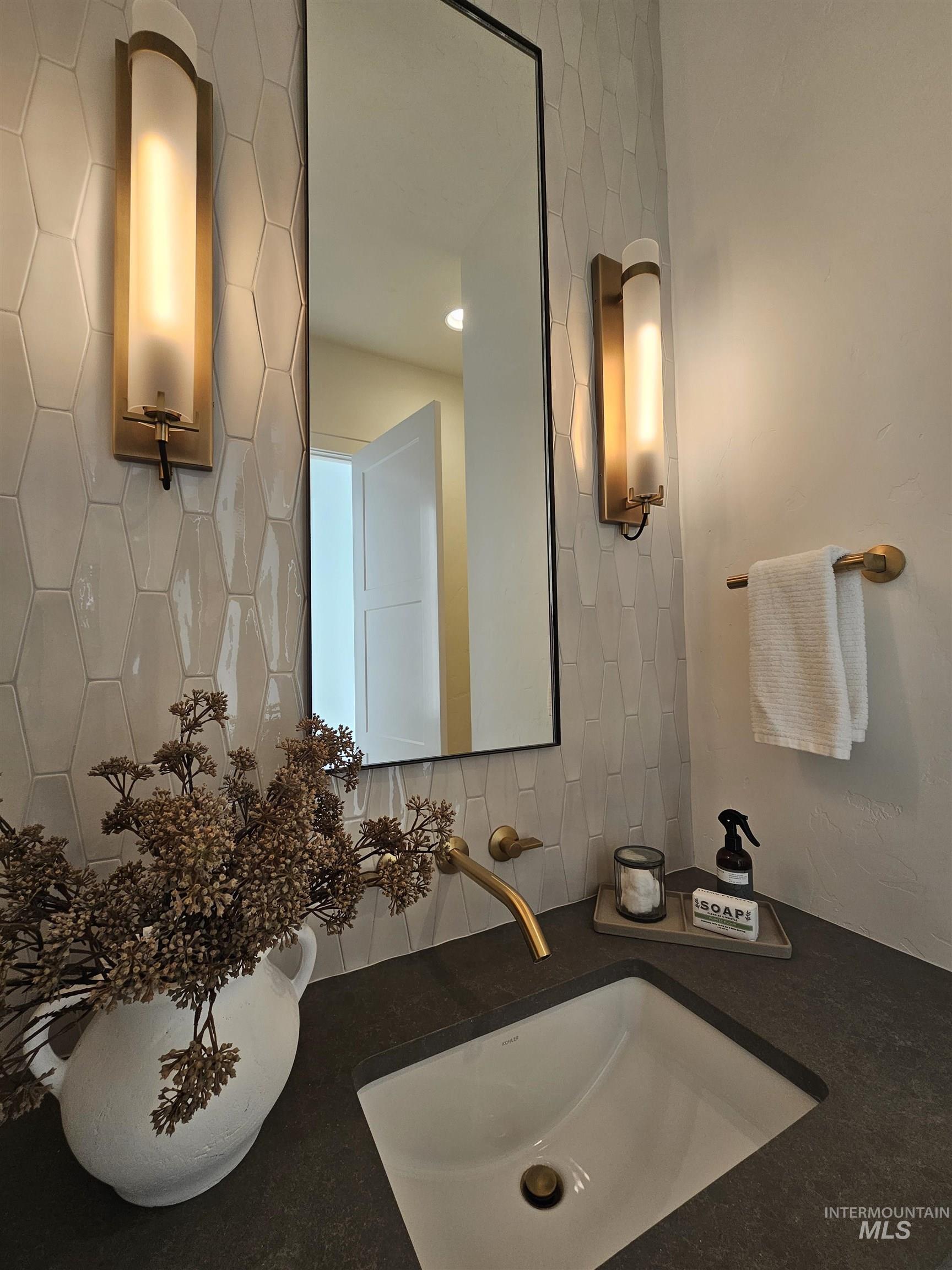 3426 N Harvest Moon Way, Eagle, Idaho 83616, 3 Bedrooms, 3.5 Bathrooms, Residential For Sale, Price $1,972,900, 98948922