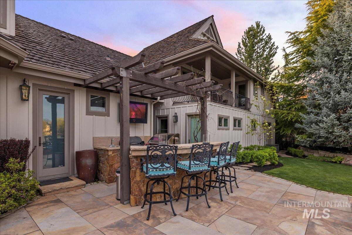 1122 W Two Rivers Lane, Eagle, Idaho 83616, 5 Bedrooms, 7 Bathrooms, Residential For Sale, Price $5,300,000, 98948970
