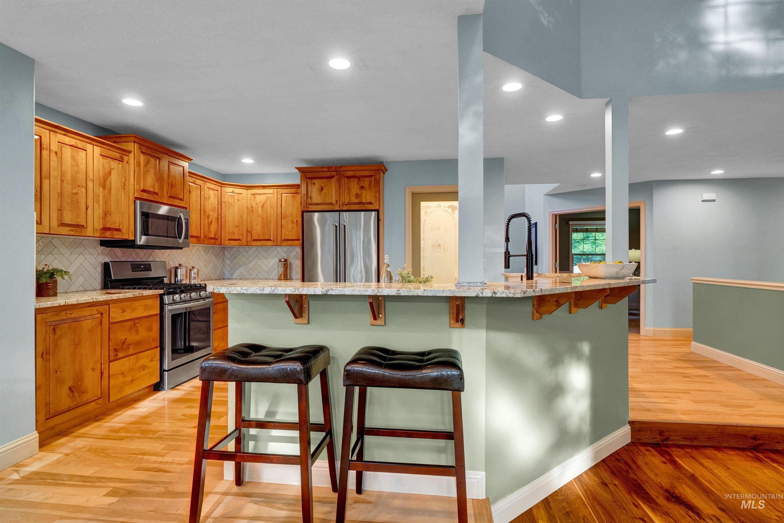 12875 N Schicks Ridge Road, Boise, Idaho 83714-9454, 4 Bedrooms, 3.5 Bathrooms, Residential For Sale, Price $899,900, 98948980