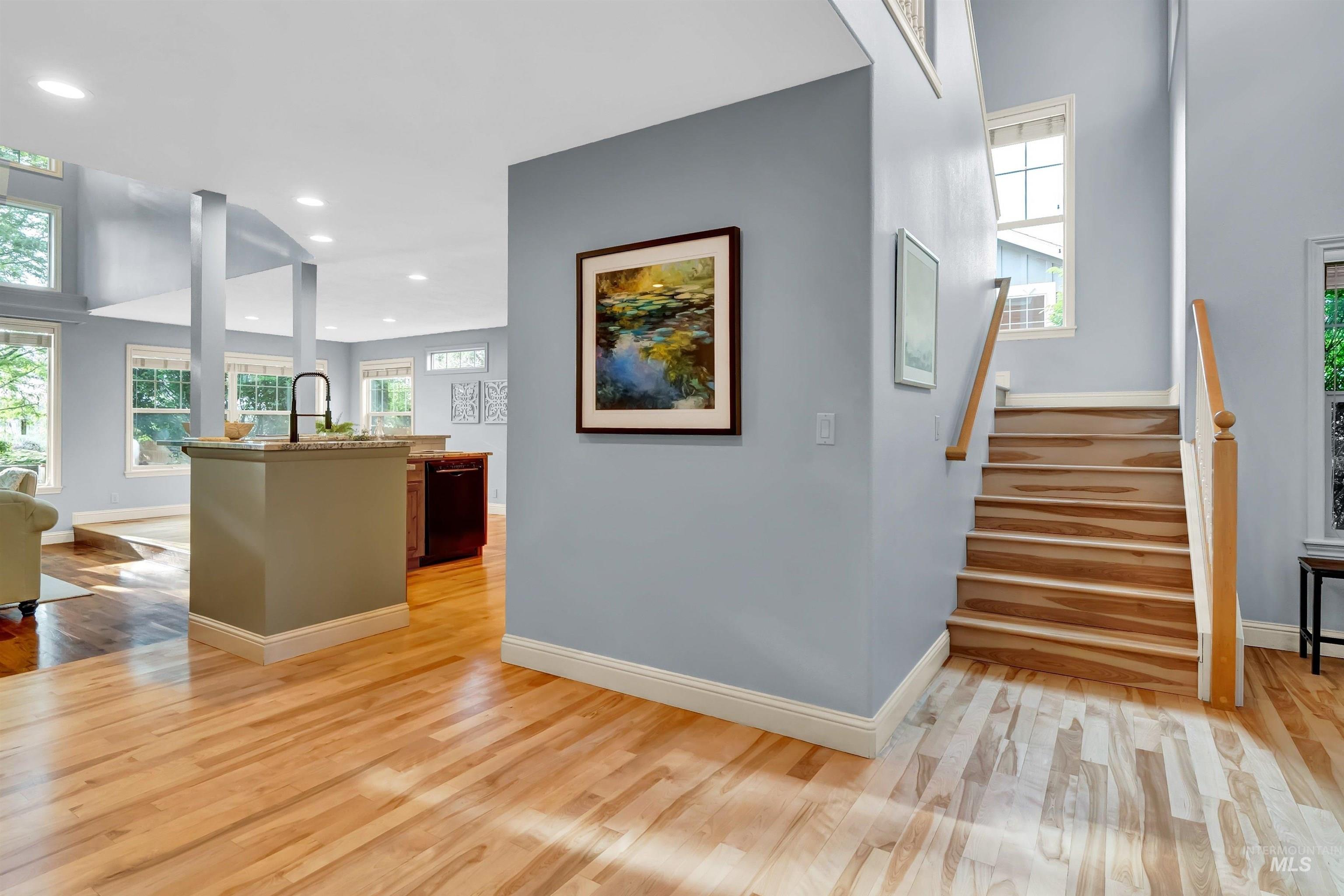 12875 N Schicks Ridge Road, Boise, Idaho 83714-9454, 4 Bedrooms, 3.5 Bathrooms, Residential For Sale, Price $899,900, 98948980