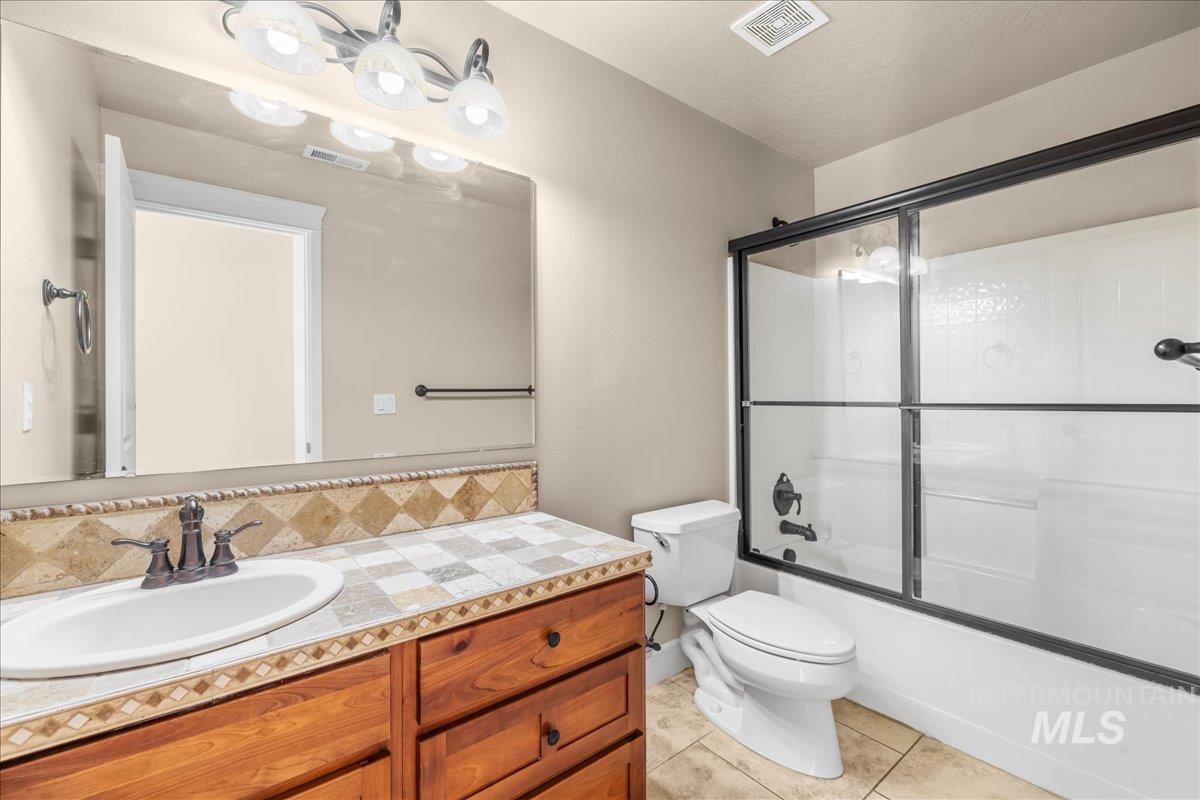 2476 S Amaya Lane, Boise, Idaho 83709, 4 Bedrooms, 3 Bathrooms, Residential For Sale, Price $444,900, 98948995