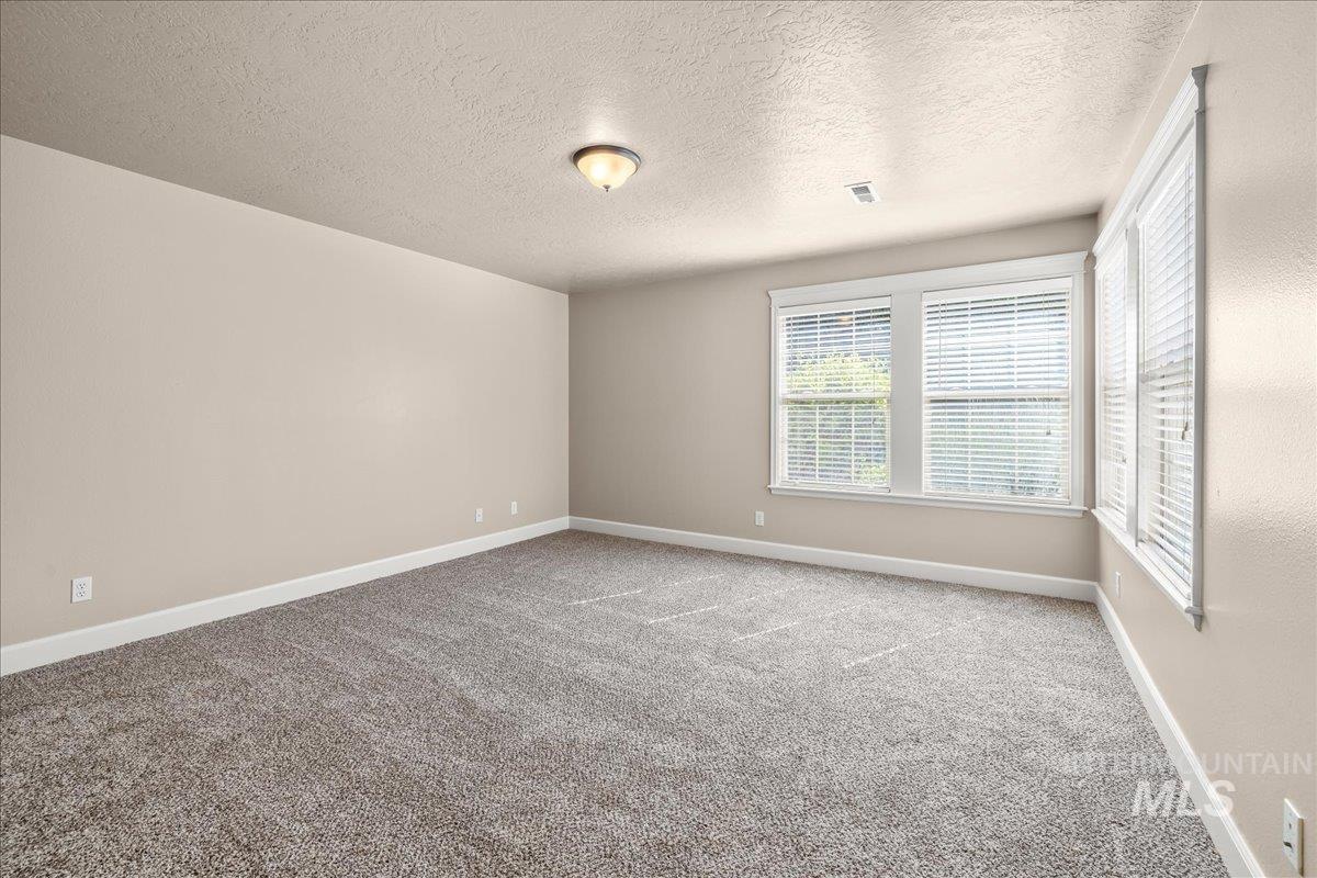 2476 S Amaya Lane, Boise, Idaho 83709, 4 Bedrooms, 3 Bathrooms, Residential For Sale, Price $444,900, 98948995