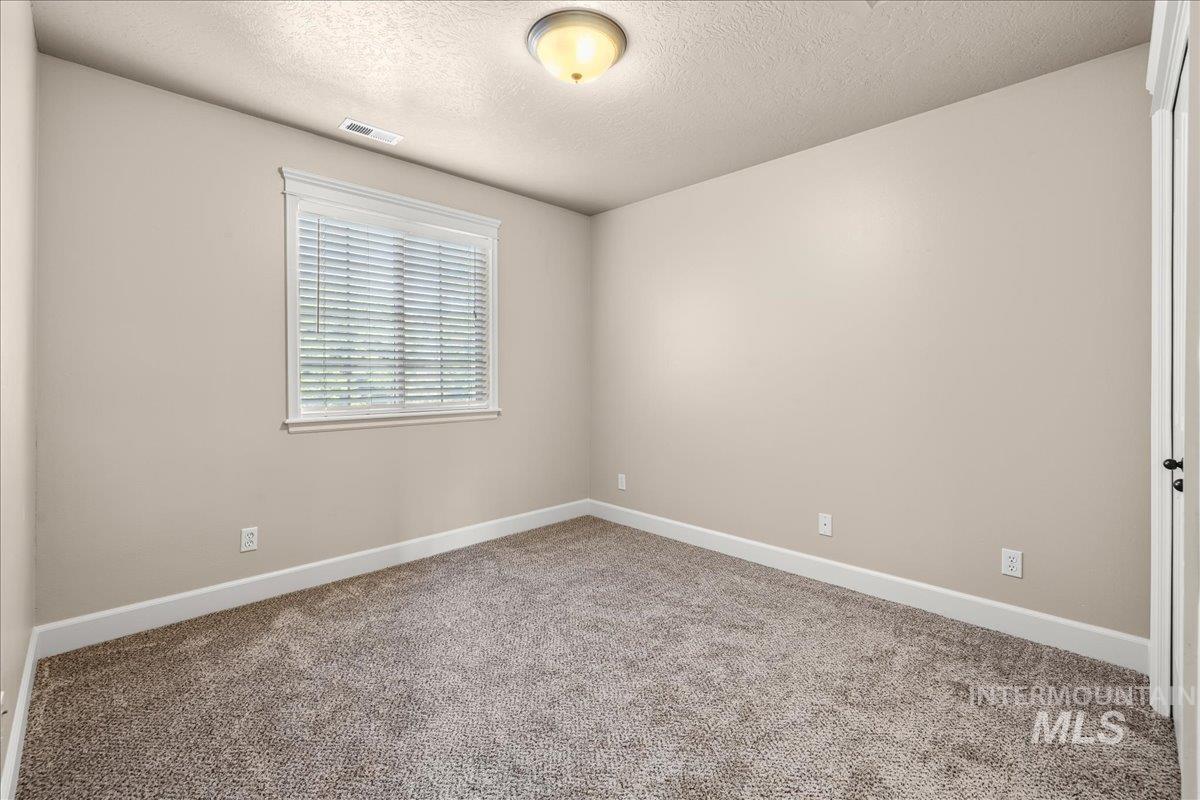 2476 S Amaya Lane, Boise, Idaho 83709, 4 Bedrooms, 3 Bathrooms, Residential For Sale, Price $444,900, 98948995