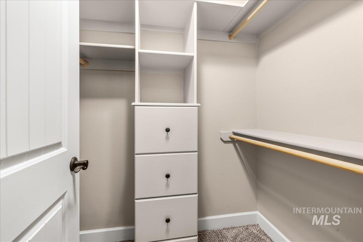 2476 S Amaya Lane, Boise, Idaho 83709, 4 Bedrooms, 3 Bathrooms, Residential For Sale, Price $444,900, 98948995