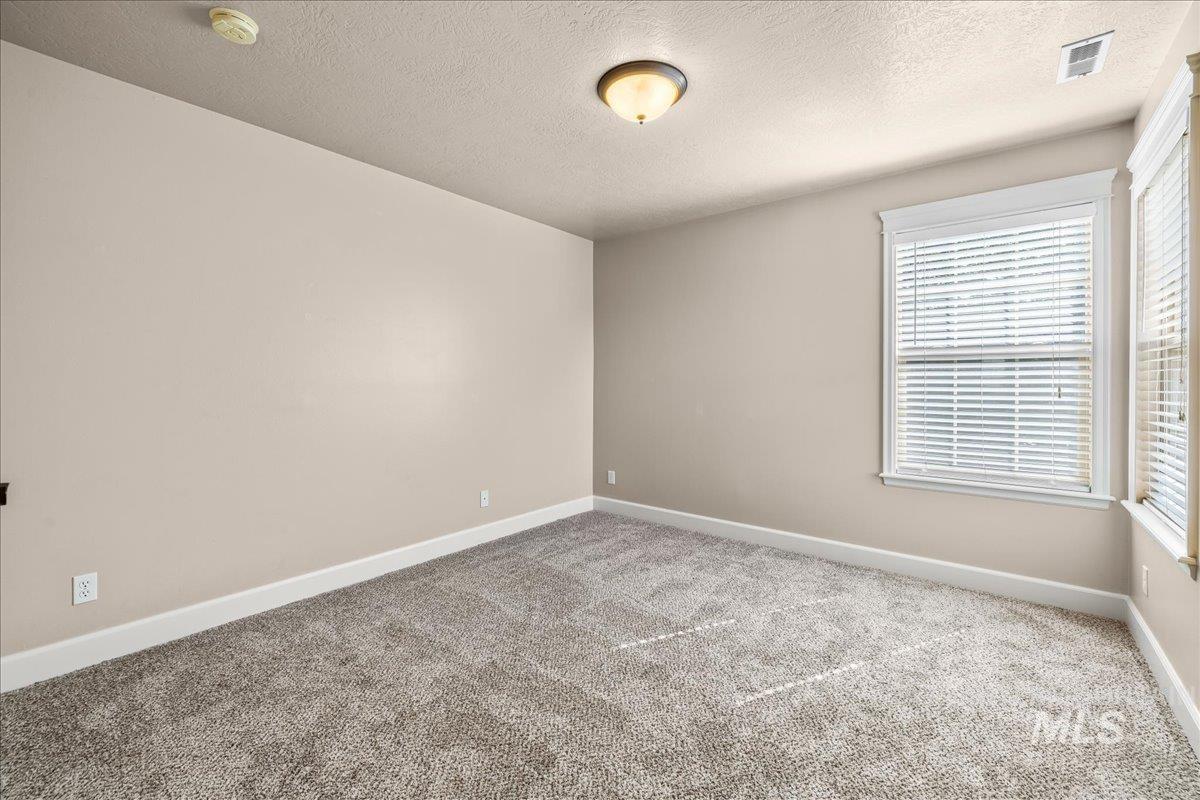 2476 S Amaya Lane, Boise, Idaho 83709, 4 Bedrooms, 3 Bathrooms, Residential For Sale, Price $444,900, 98948995