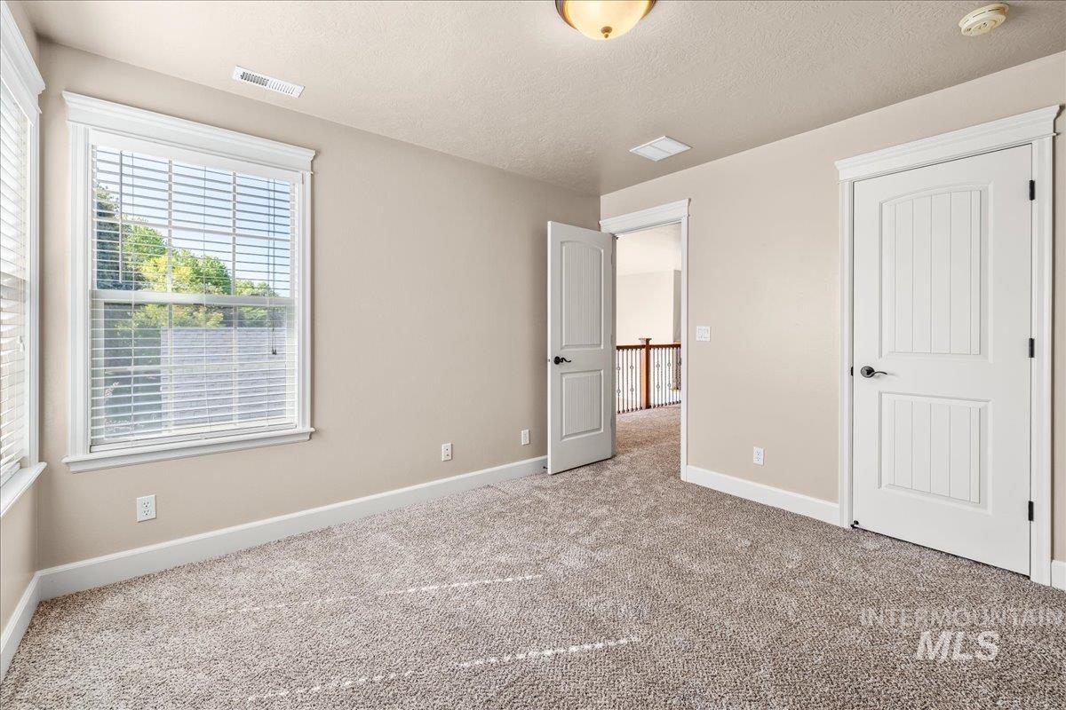 2476 S Amaya Lane, Boise, Idaho 83709, 4 Bedrooms, 3 Bathrooms, Residential For Sale, Price $444,900, 98948995