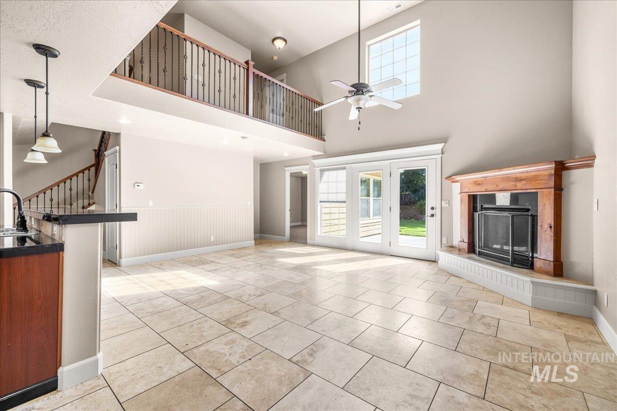 2476 S Amaya Lane, Boise, Idaho 83709, 4 Bedrooms, 3 Bathrooms, Residential For Sale, Price $444,900, 98948995