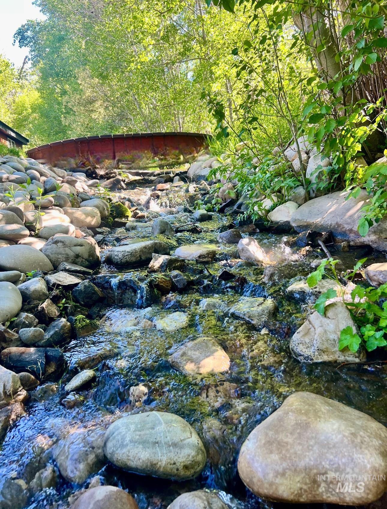 9 Little 4th of July Creek, North Fork, Idaho 83466, 4 Bedrooms, 3 Bathrooms, Farm & Ranch For Sale, Price $2,950,000, 98949063