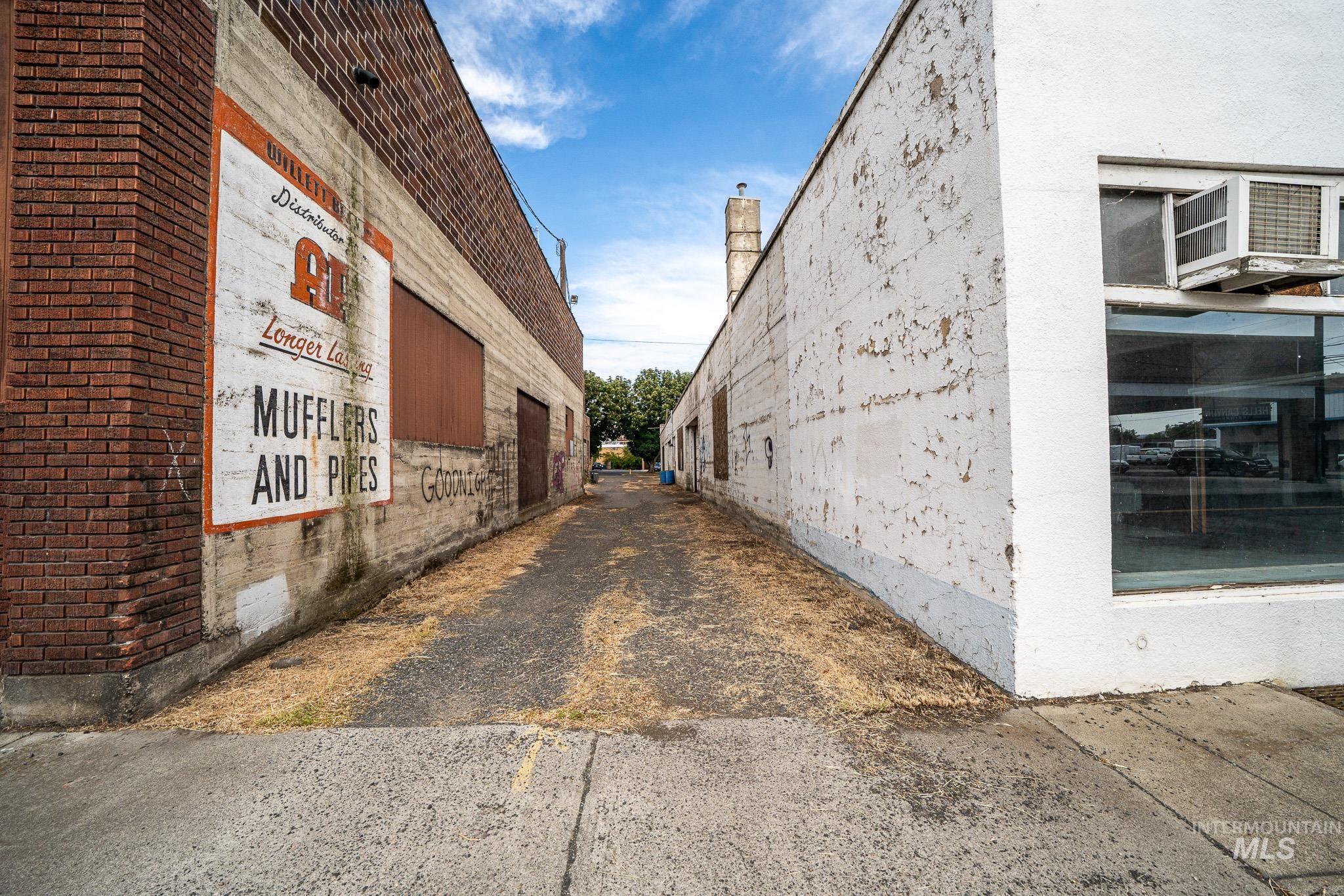 844 D Street, Lewiston, Idaho 83501, Business/Commercial For Sale, Price $795,000, 98949081