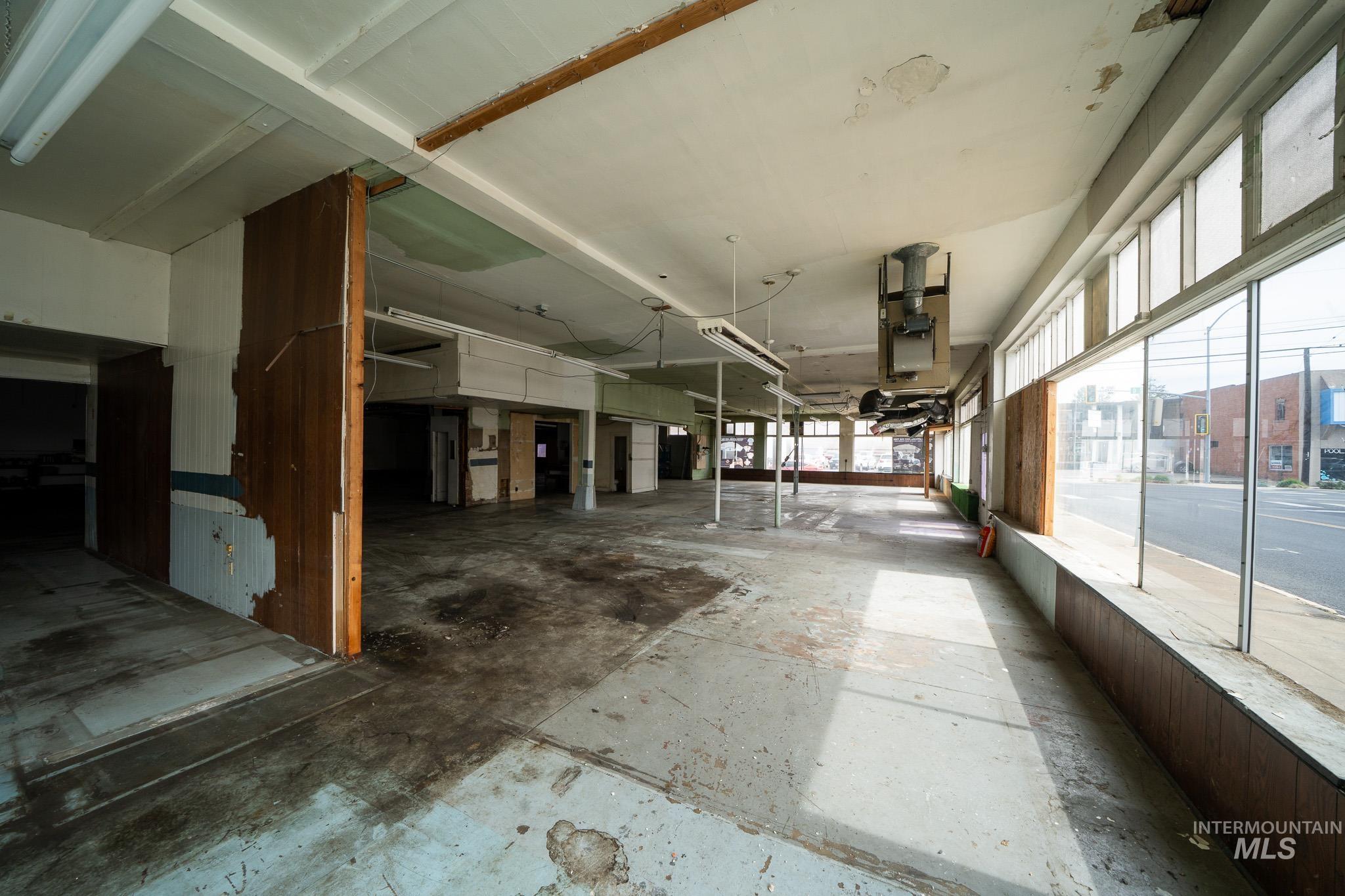 844 D Street, Lewiston, Idaho 83501, Business/Commercial For Sale, Price $795,000, 98949081