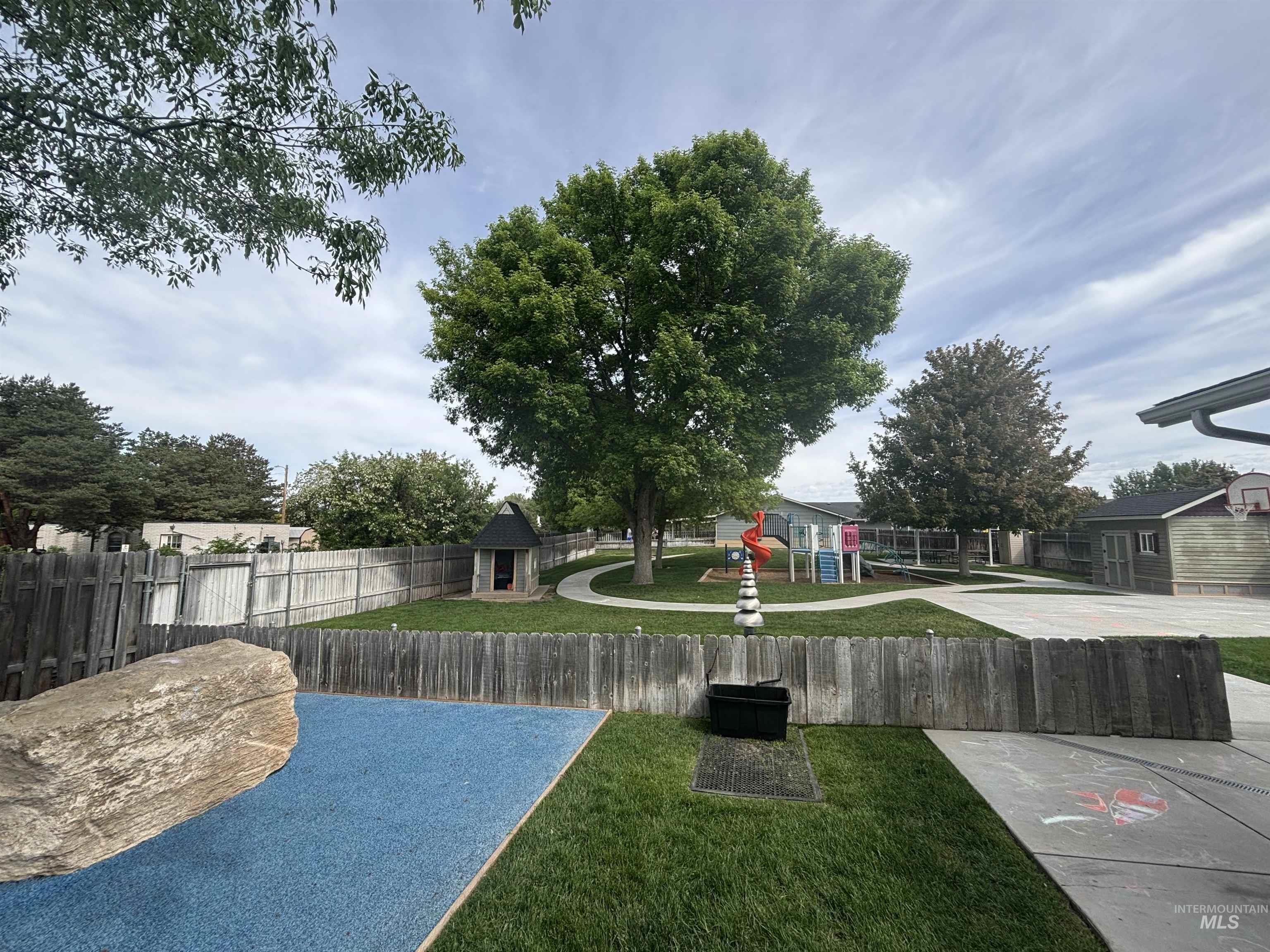 3989 S Black Hills Ave, Boise, Idaho 83709, Business/Commercial For Sale, Price $1,200,000, 98949085