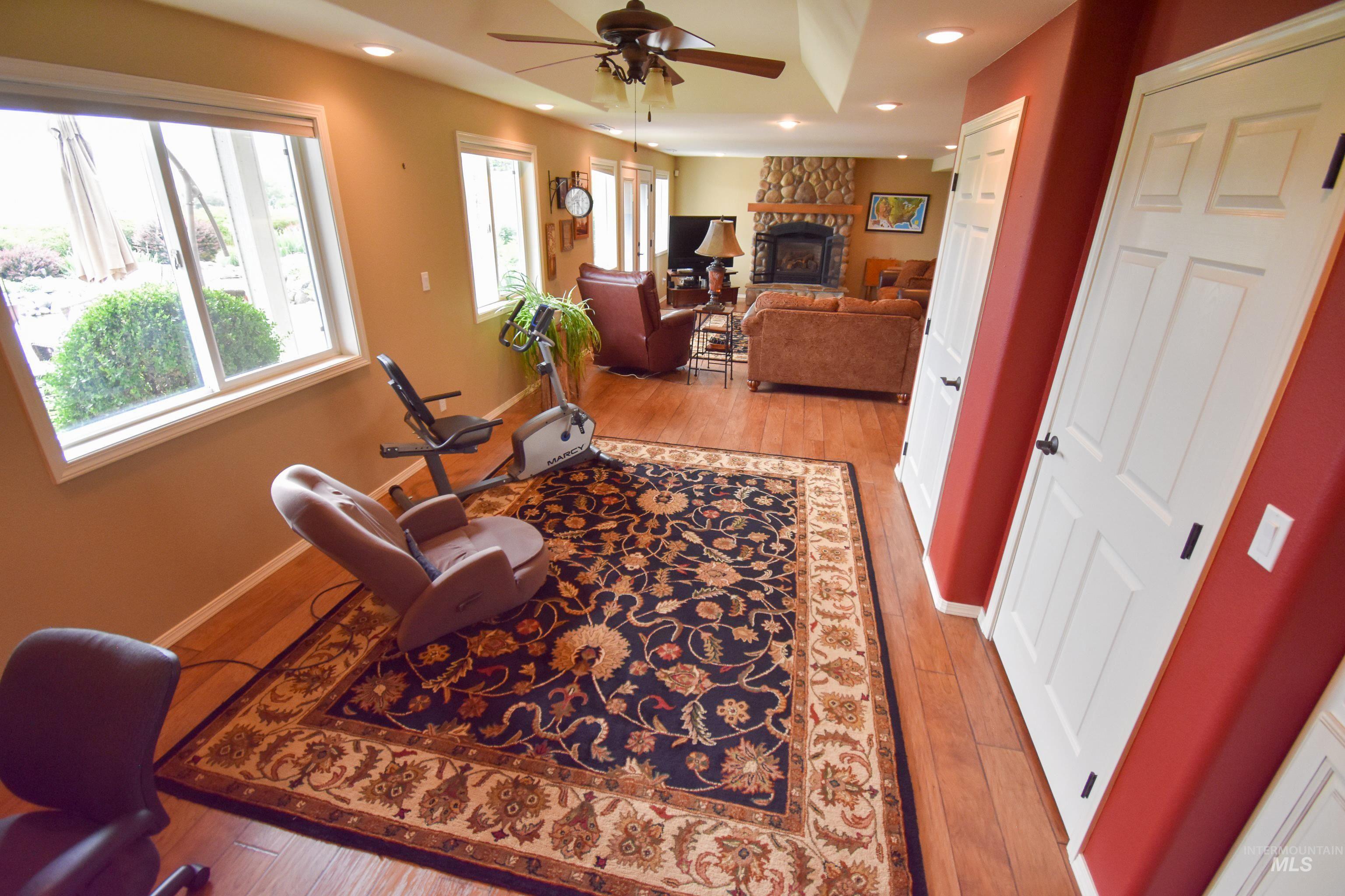 3725 Nicklaus Dr, Clarkston, Washington 99403, 5 Bedrooms, 4 Bathrooms, Residential For Sale, Price $794,000, 98949094