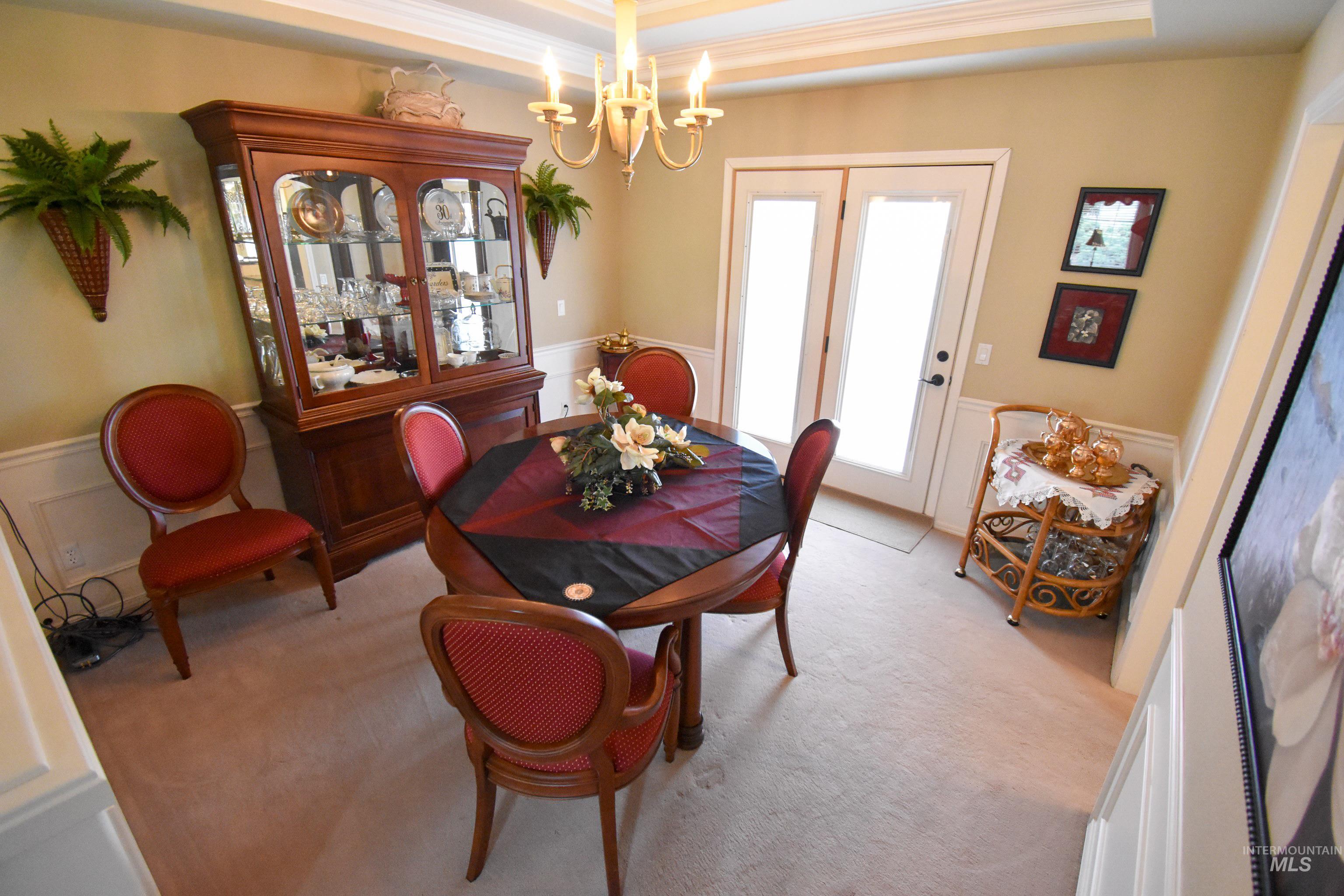 3725 Nicklaus Dr, Clarkston, Washington 99403, 5 Bedrooms, 4 Bathrooms, Residential For Sale, Price $794,000, 98949094