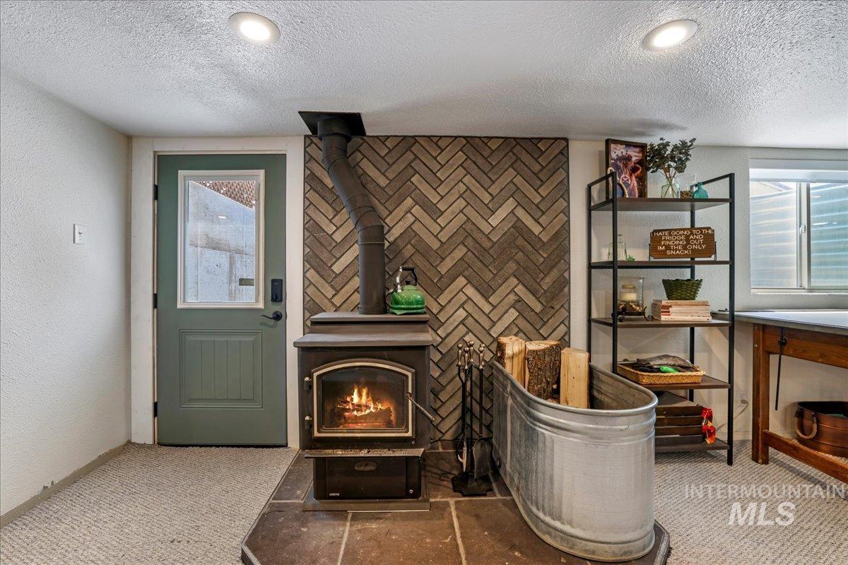 1011 Filer Ave W, Twin Falls, Idaho 83301, 3 Bedrooms, 3 Bathrooms, Residential For Sale, Price $665,000, 98949100