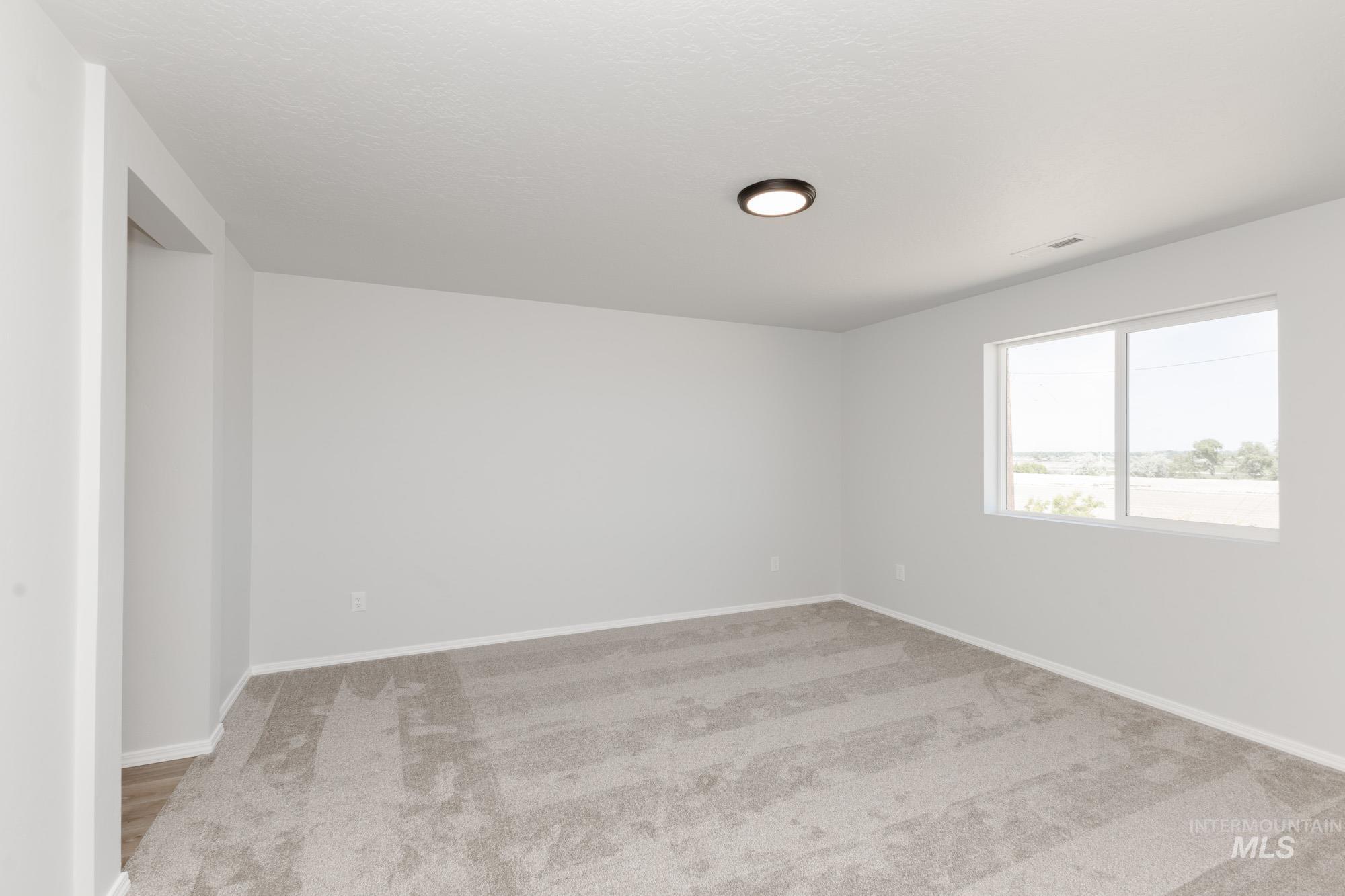 5201 Malachite St, Caldwell, Idaho 83605, 4 Bedrooms, 2.5 Bathrooms, Residential For Sale, Price $439,990, 98949120